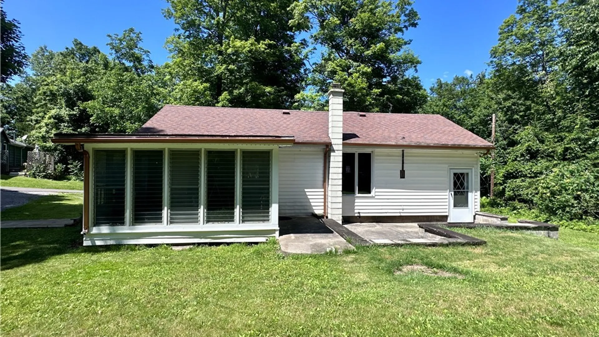 Property at 5306 Russell Road, Stafford, NY 14020 4