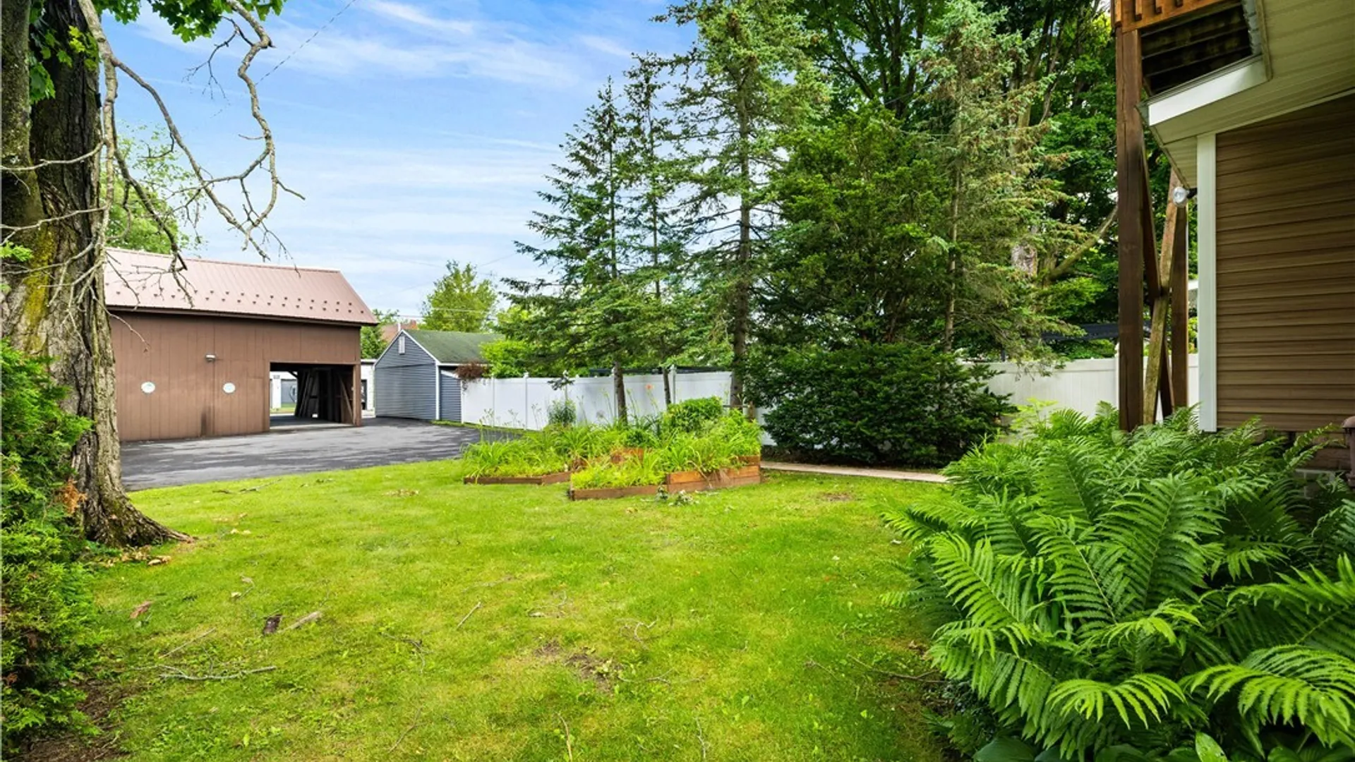 Property at 721 N James Street, Rome, NY 13440 6