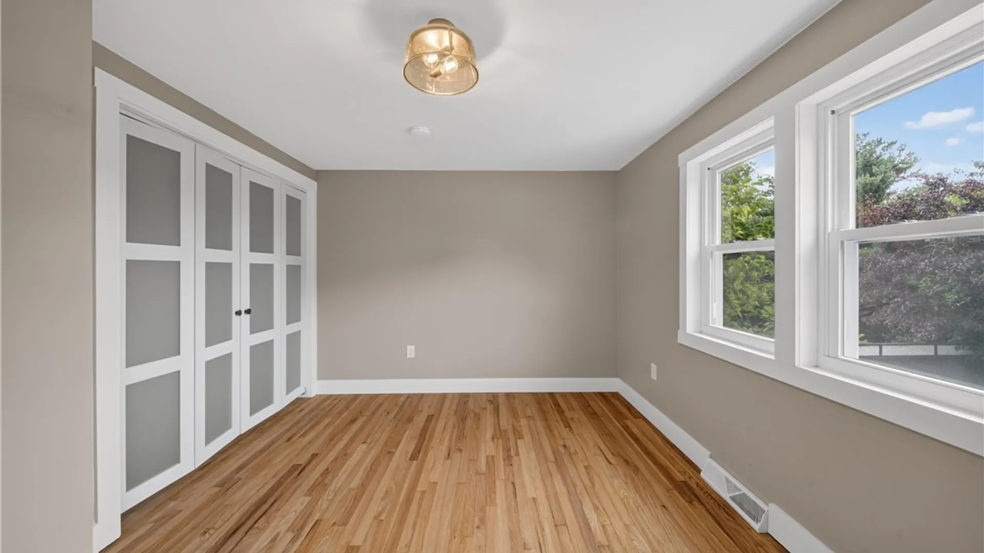 Property at 412 Swansea Avenue, Salina, NY 13206 19
