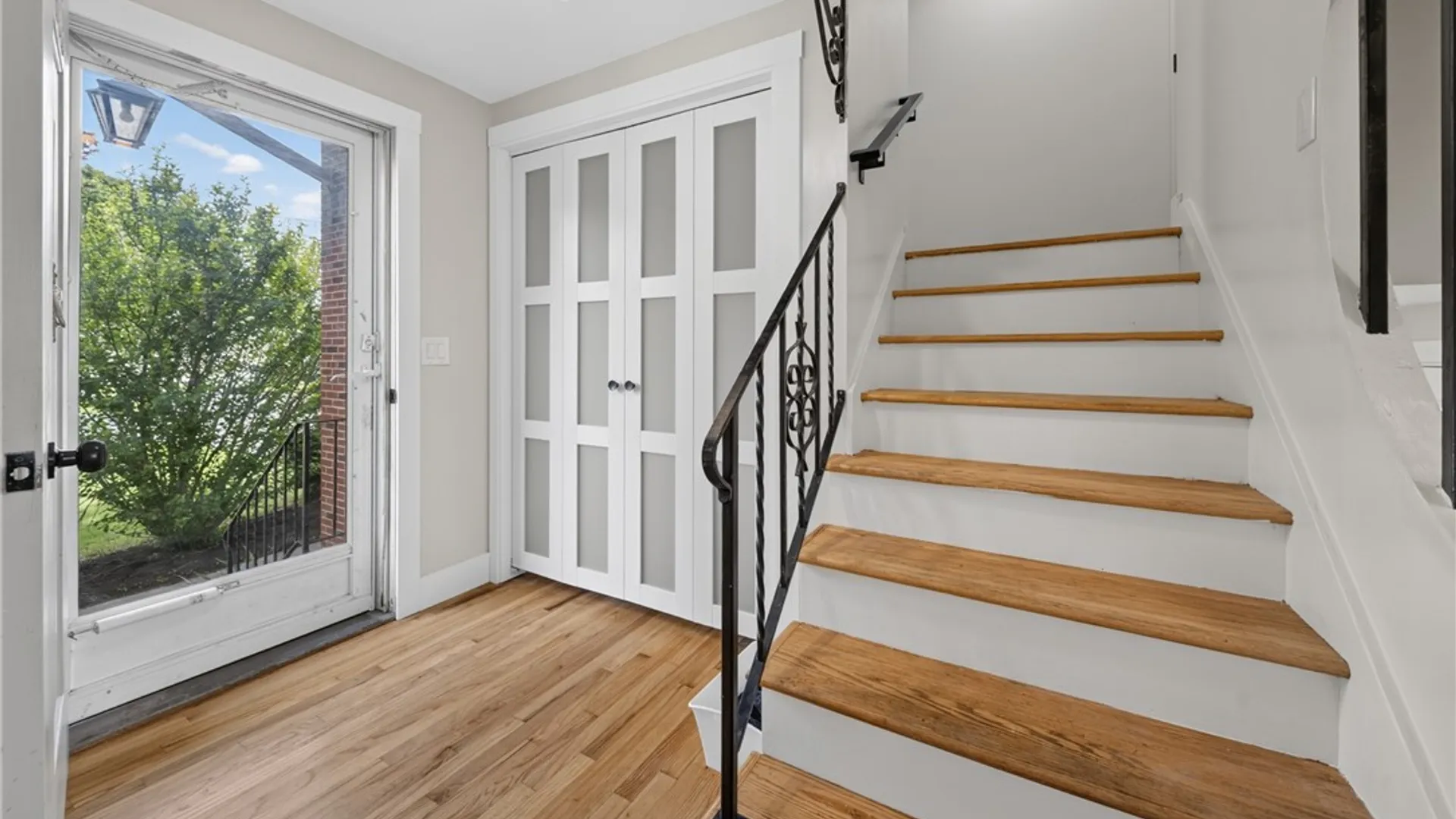 Property at 412 Swansea Avenue, Salina, NY 13206 4
