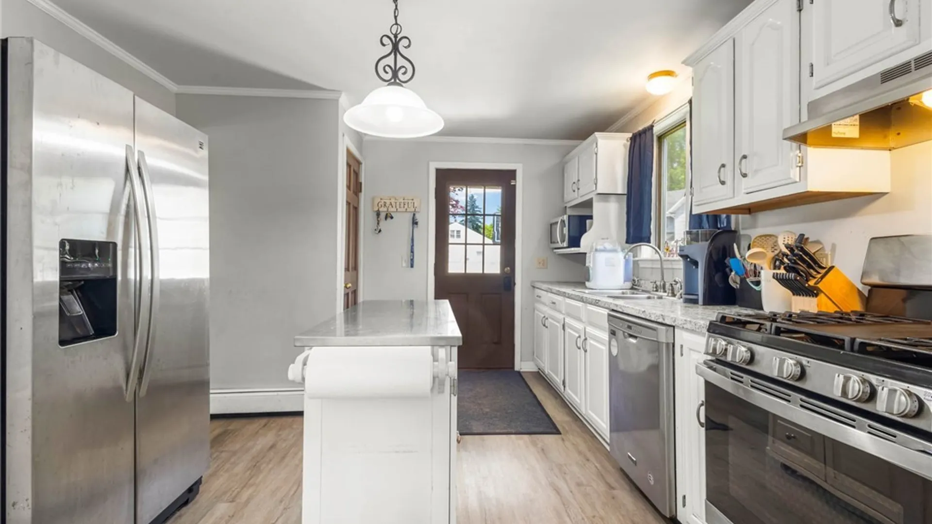 Property at 319 S Jackson Street, Batavia City, NY 14020 6