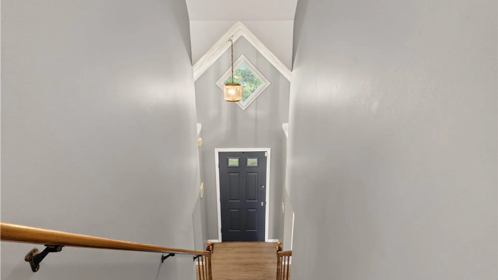 Property at 41 Honey Bunch Lane, Irondequoit, NY 14609 22