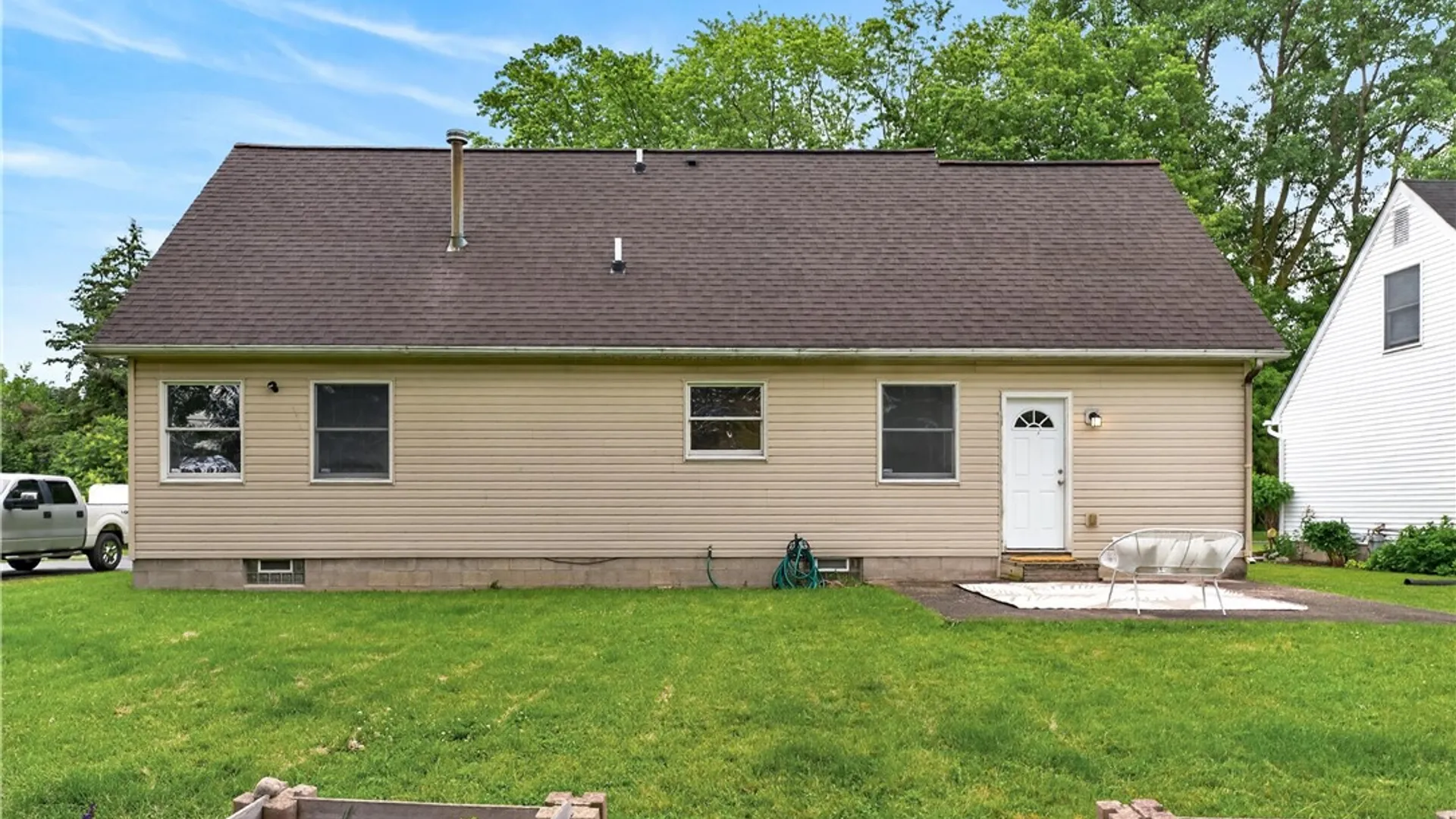 Property at 41 Honey Bunch Lane, Irondequoit, NY 14609 40