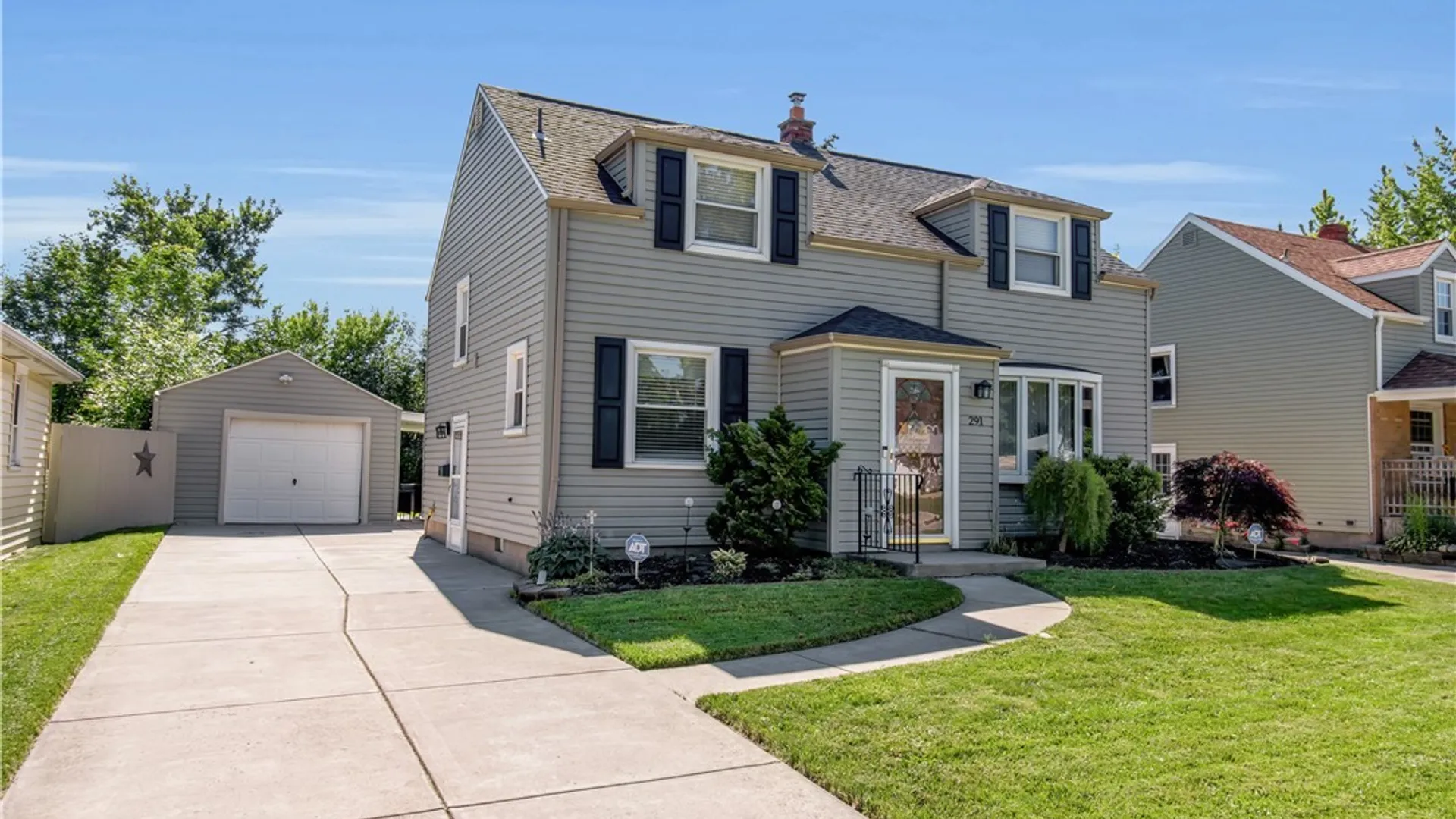 Property at 291 Parkhurst Boulevard, Tonawanda, NY 14223 2