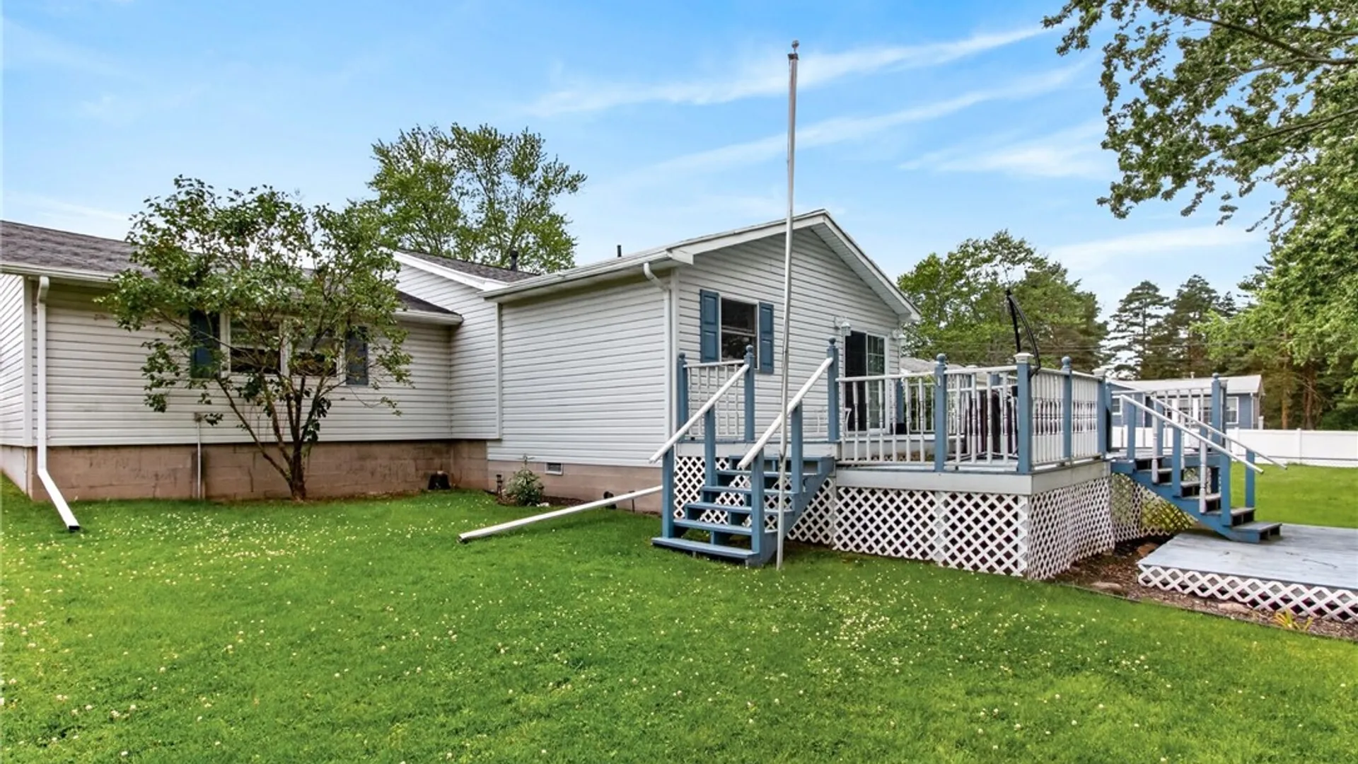 Property at 1174 Spencerport Road, Gates, NY 14606 30