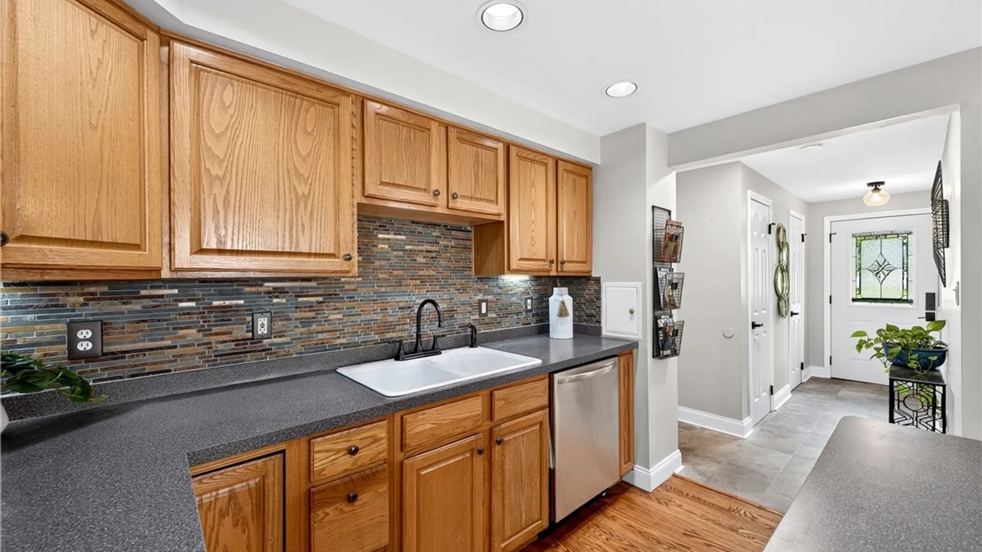 Property at 1882 Hopkins Road, Amherst, NY 14068 13