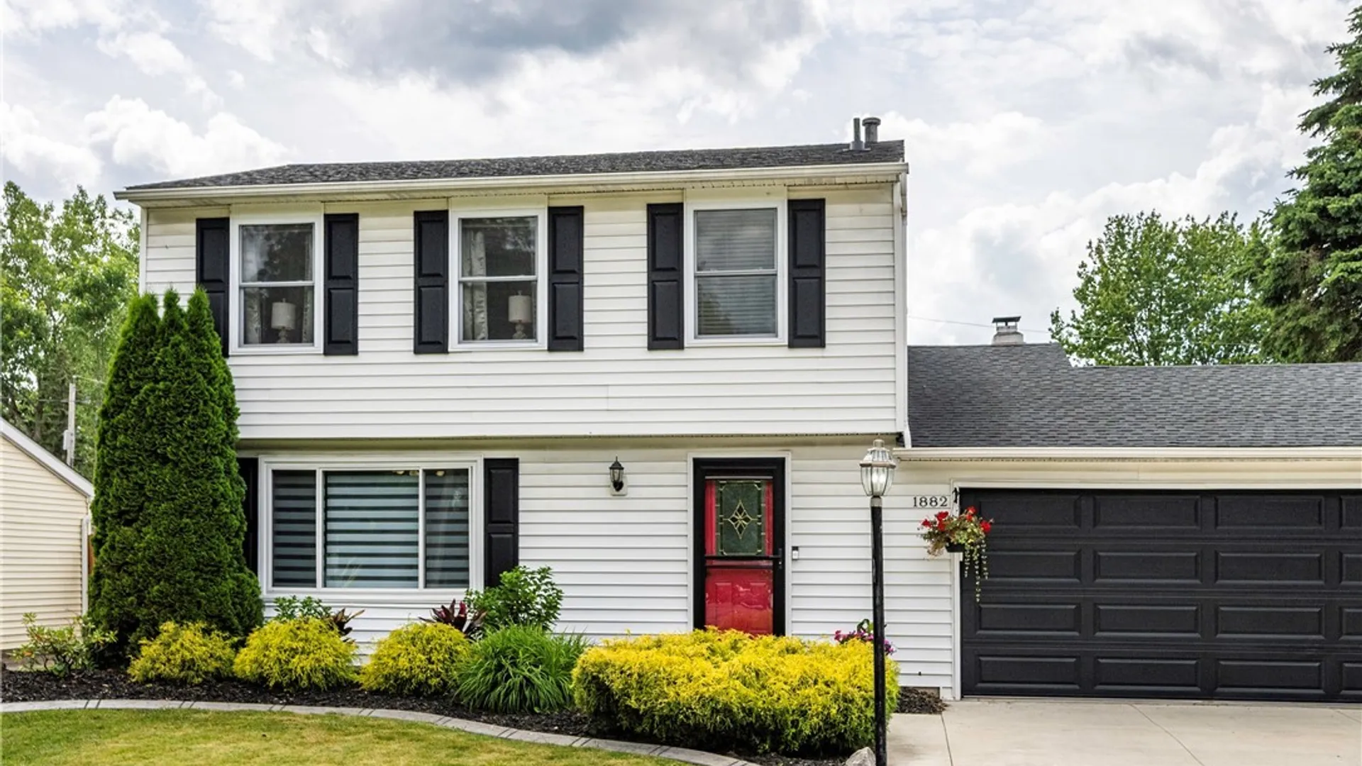 Property at 1882 Hopkins Road, Amherst, NY 14068 2