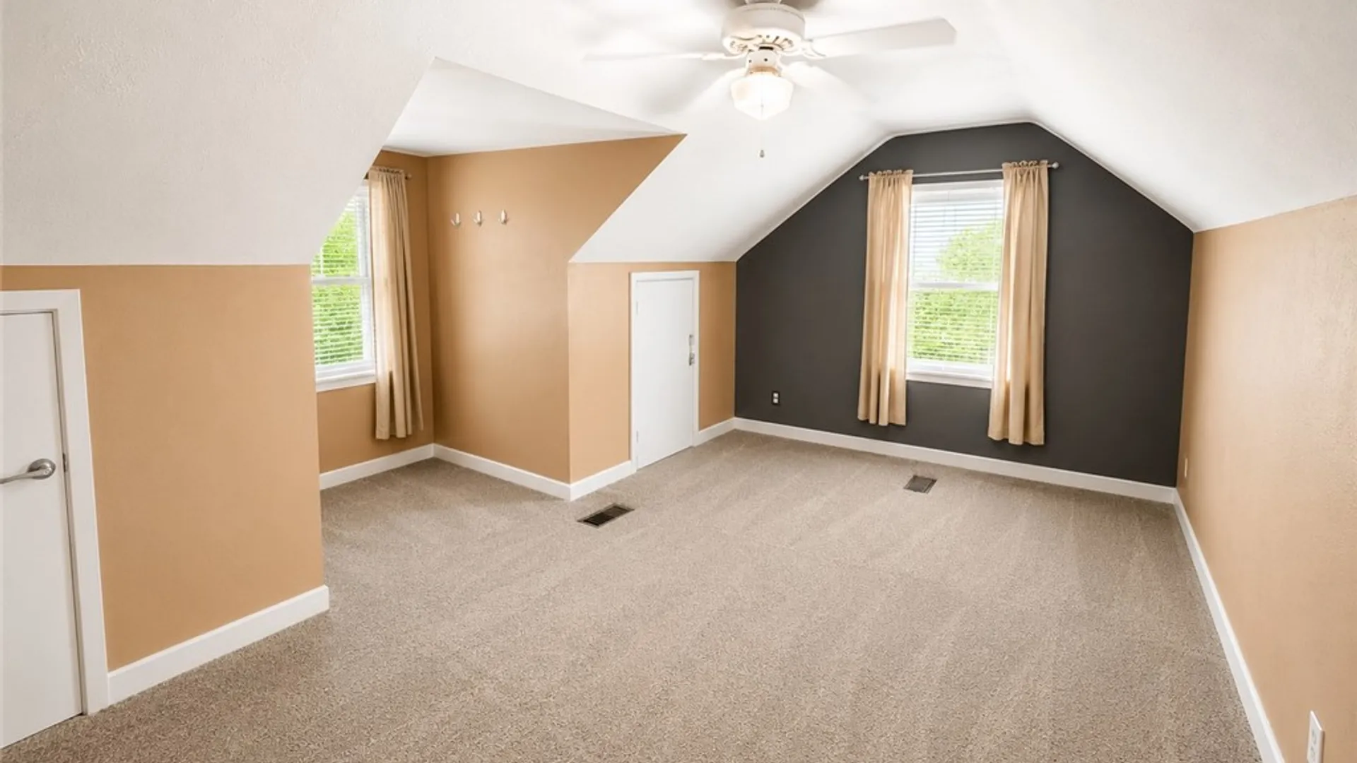 Property at 739 Carter Street, Rochester, NY 14621 9