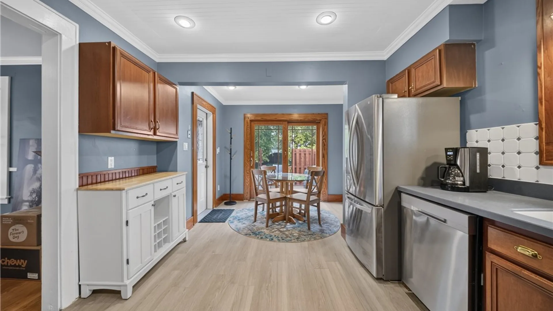 Property at 213 Hickok Avenue, Syracuse, NY 13206 17