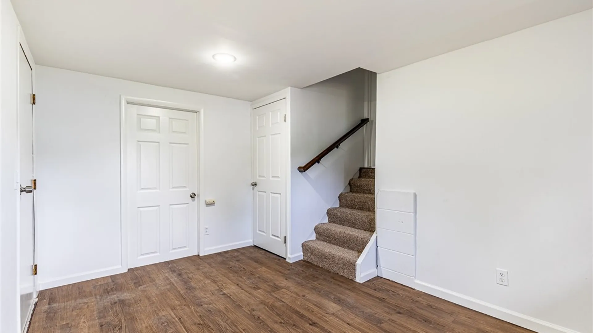 Property at 32 Coachlight Circle, Farmington, NY 14425 27