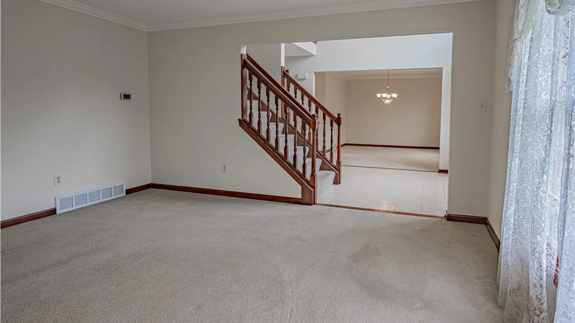 Property at 3870 Ontario Drive, Wheatfield, NY 14120 18