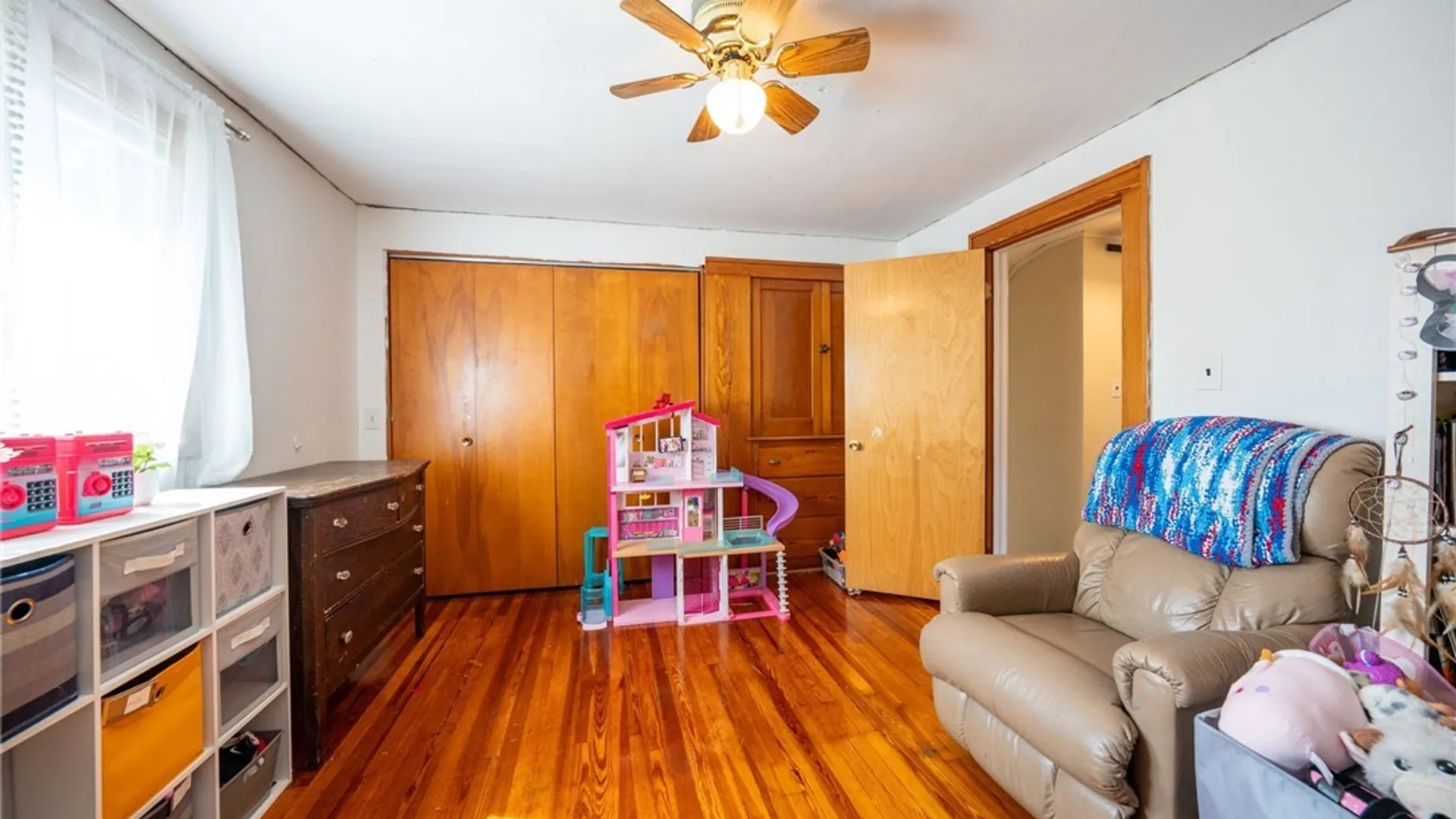 Property at 136 S Lincoln Avenue, Orchard Park, NY 14127 31