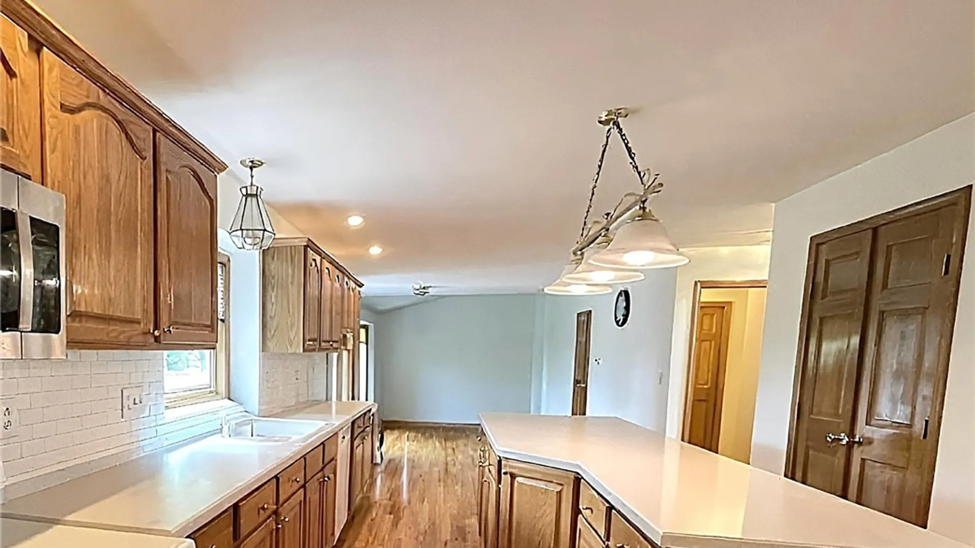Property at 4194 Chokecherry, Clay, NY 13090 16