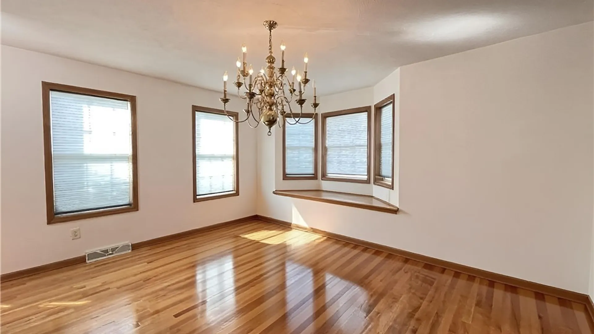 Property at 4194 Chokecherry, Clay, NY 13090 9