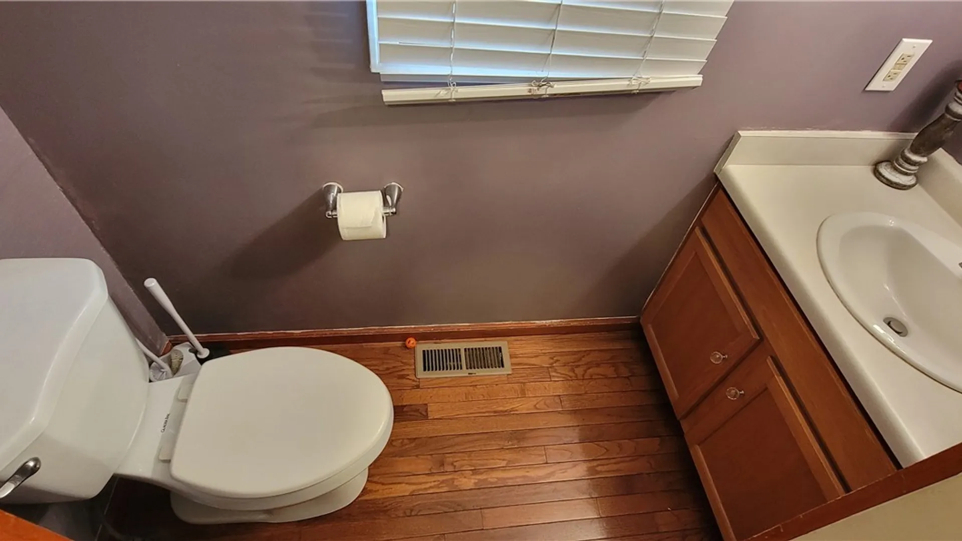 Property at 104 Florida Avenue, Greece, NY 14616 12