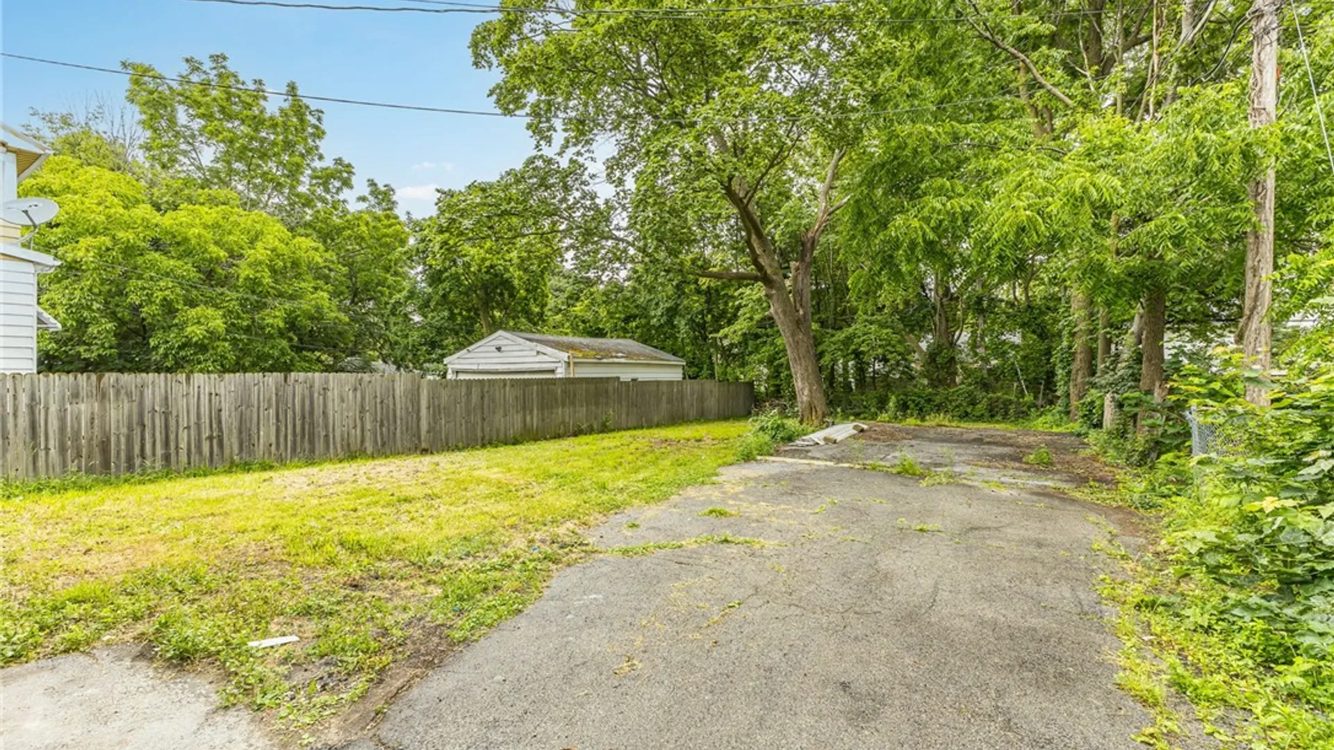 Property at 140 Curlew Street, Rochester, NY 14613 22