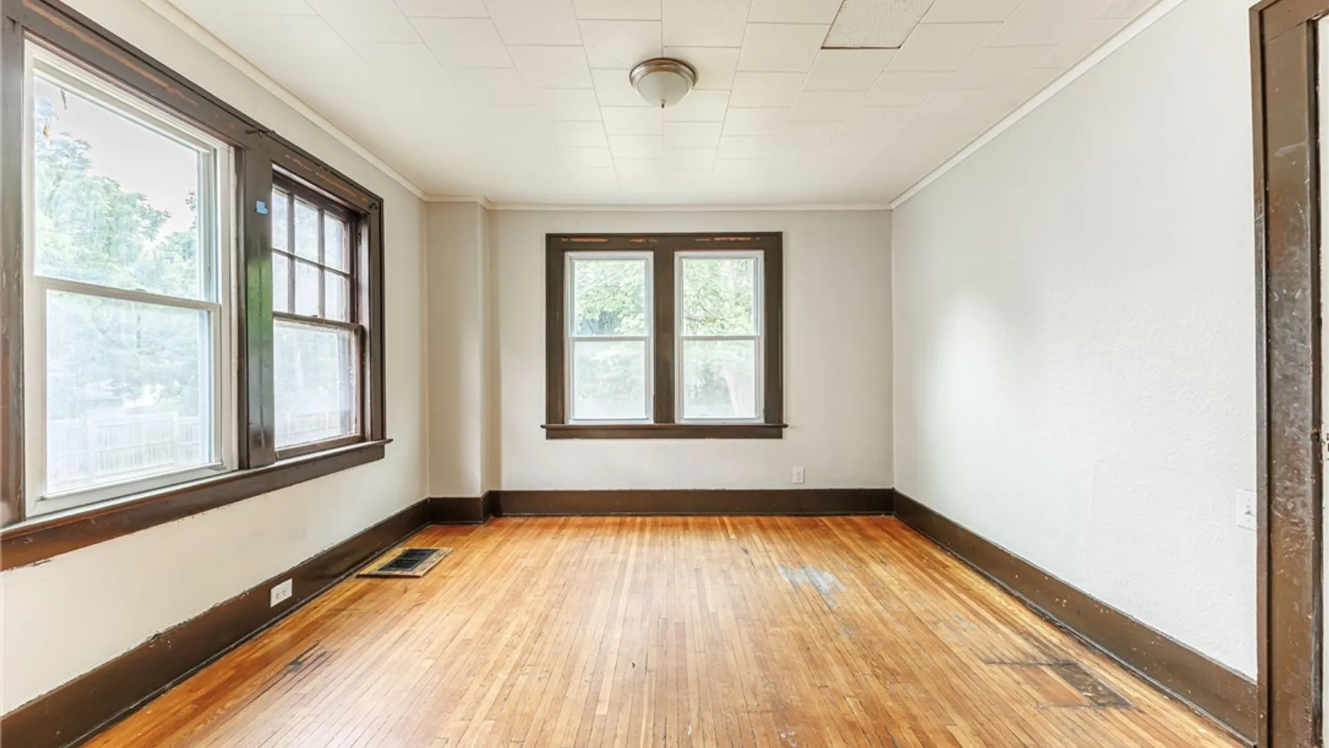 Property at 140 Curlew Street, Rochester, NY 14613 8