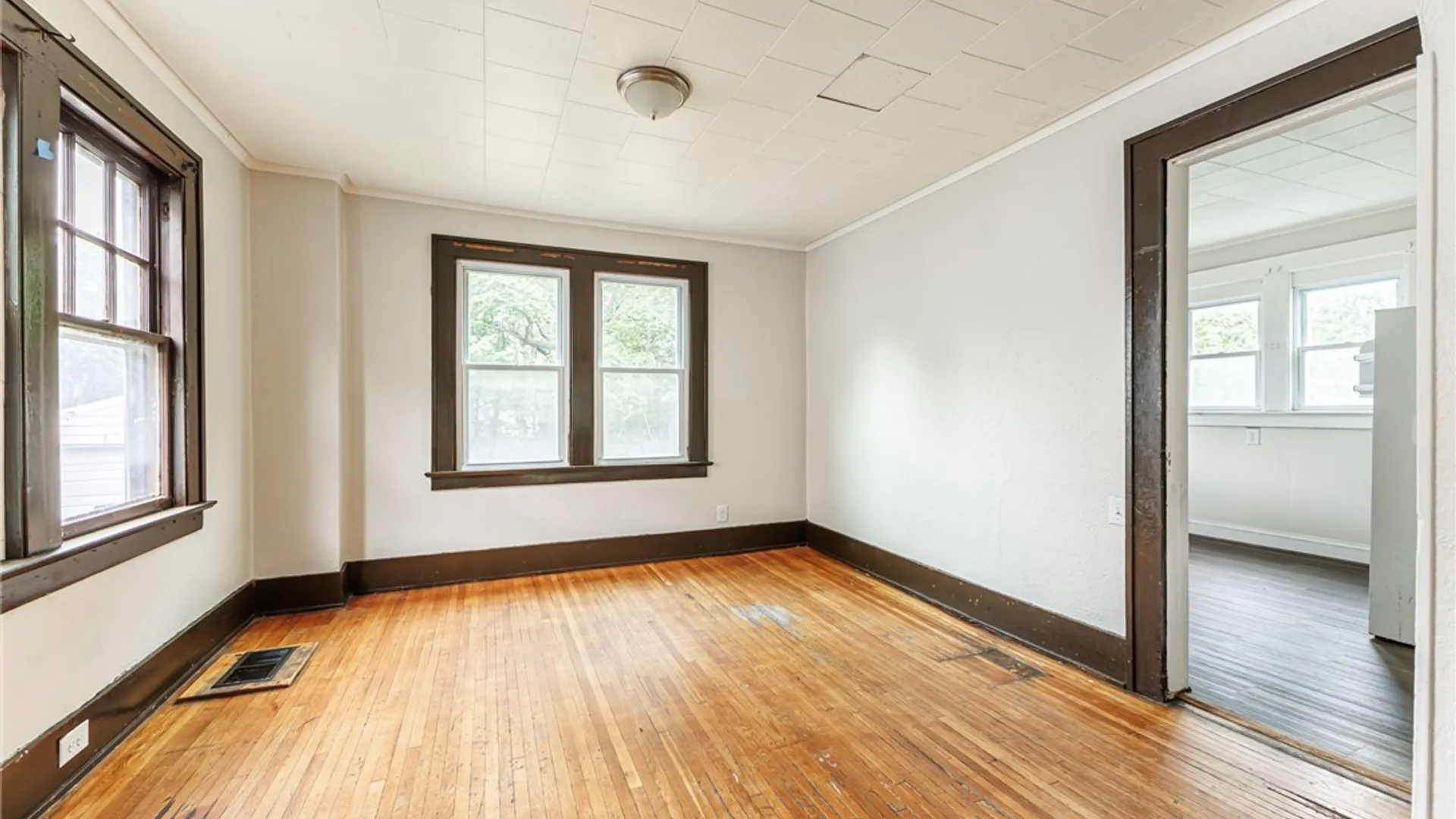 Property at 140 Curlew Street, Rochester, NY 14613 9