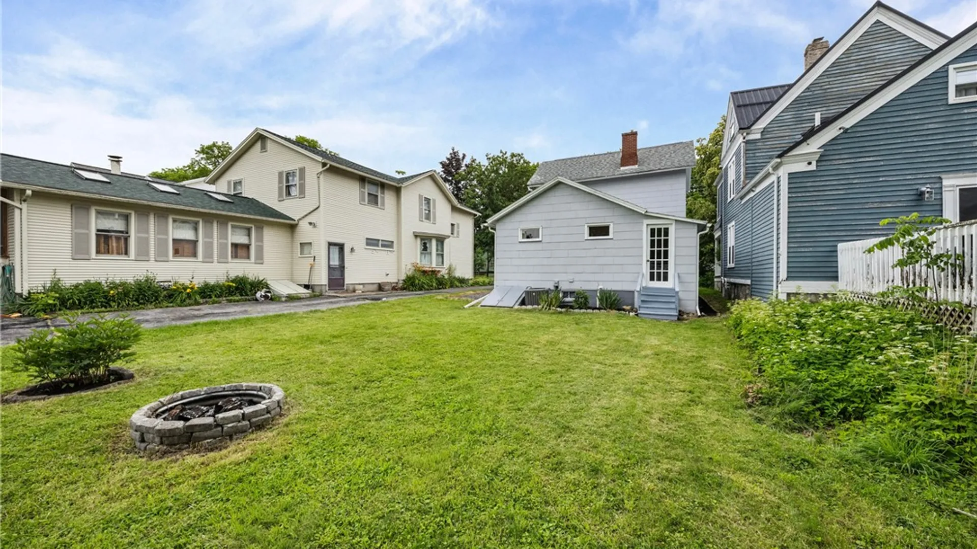 Property at 186 Park St Street, Canandaigua City, NY 14424 25