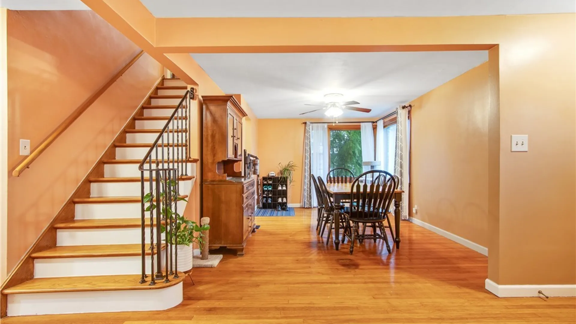 Property at 11 S Shore Boulevard, Lackawanna, NY 14218 12
