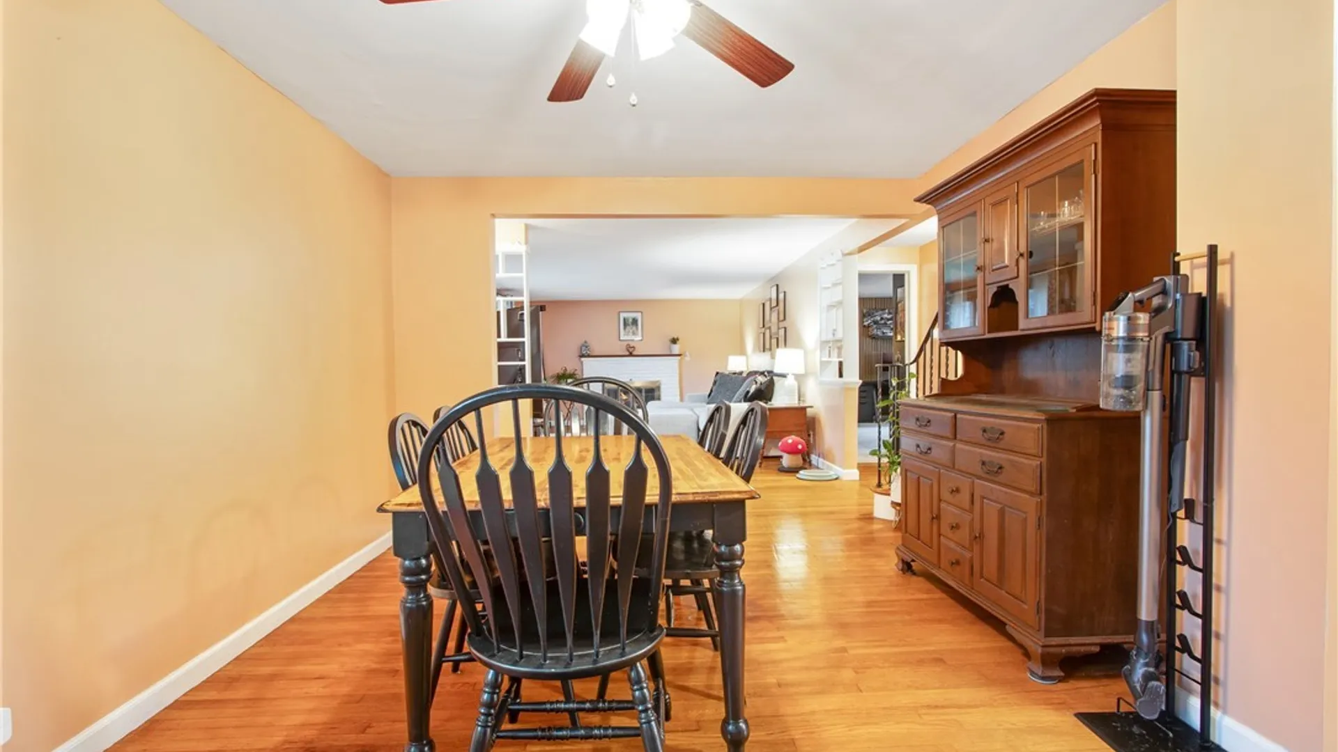 Property at 11 S Shore Boulevard, Lackawanna, NY 14218 14