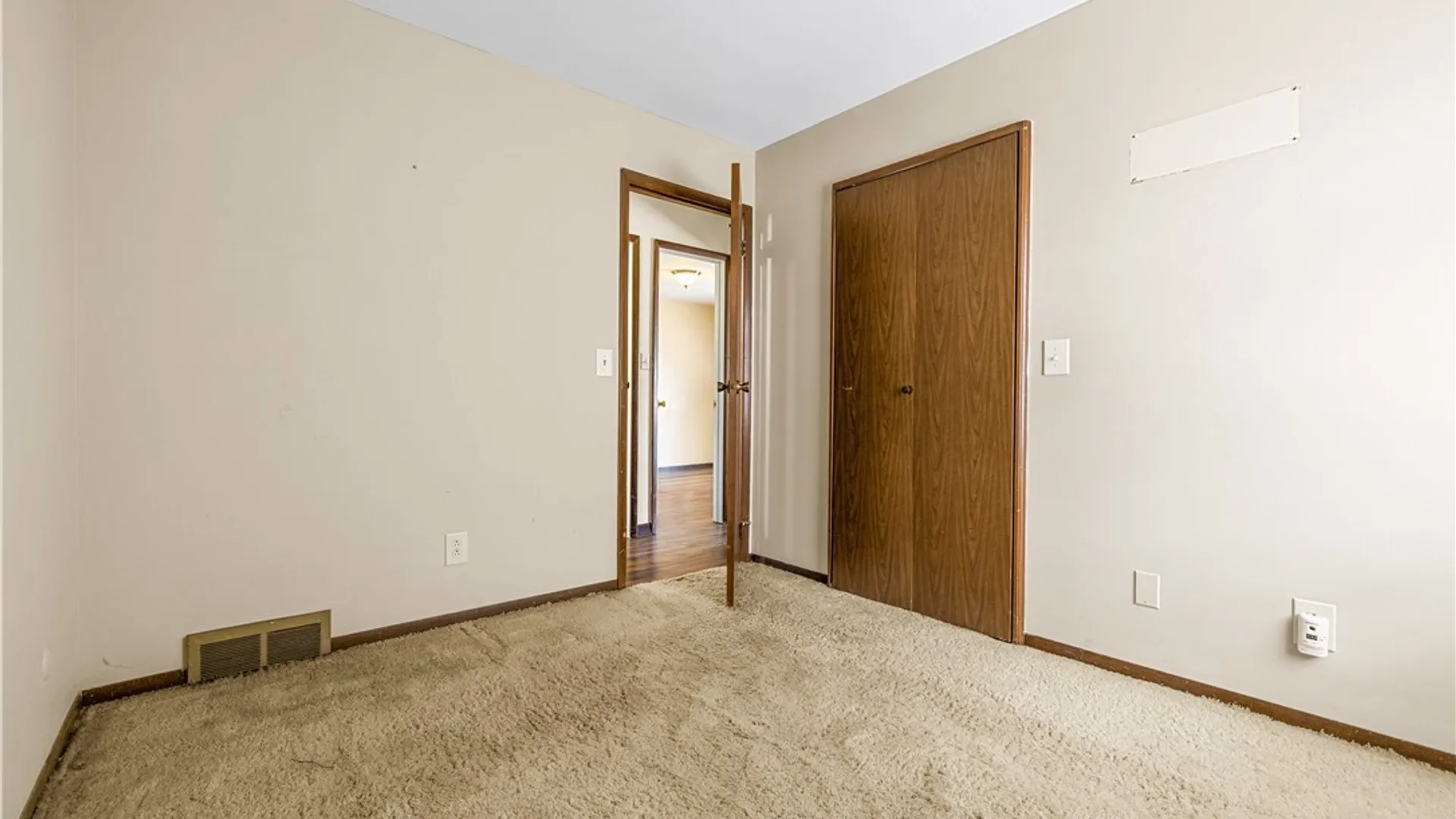 Property at 8276 Winchester Drive, Rome, NY 13440 19