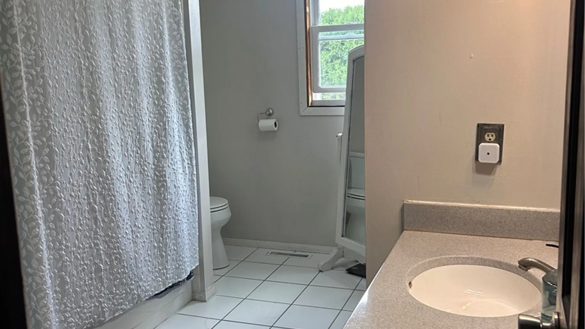 Property at 102 Viceroy Drive, Camillus, NY 13031 27