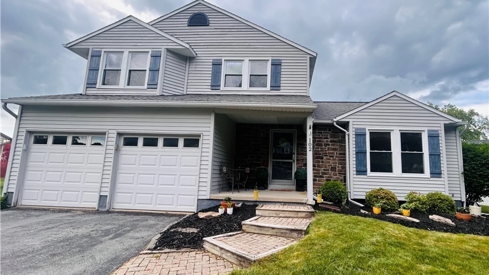 Property at 102 Viceroy Drive, Camillus, NY 13031 3