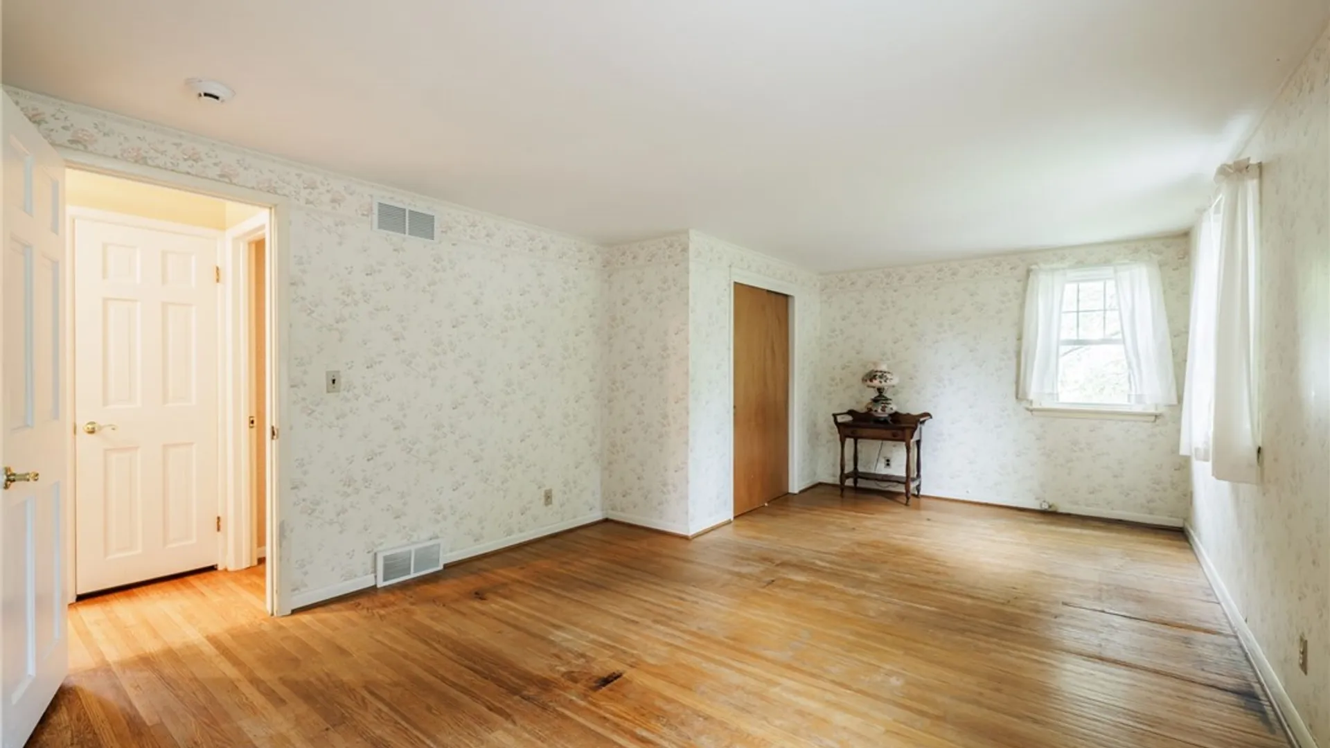 Property at 11 Colonial Drive, Penfield, NY 14526 34