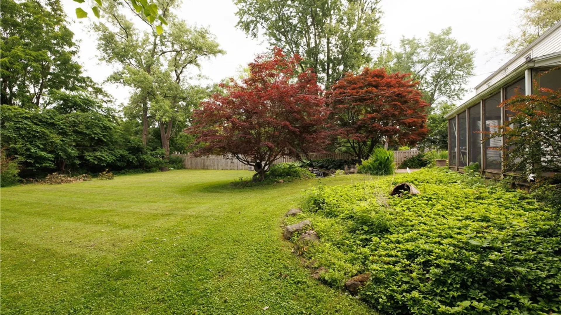 Property at 11 Colonial Drive, Penfield, NY 14526 6