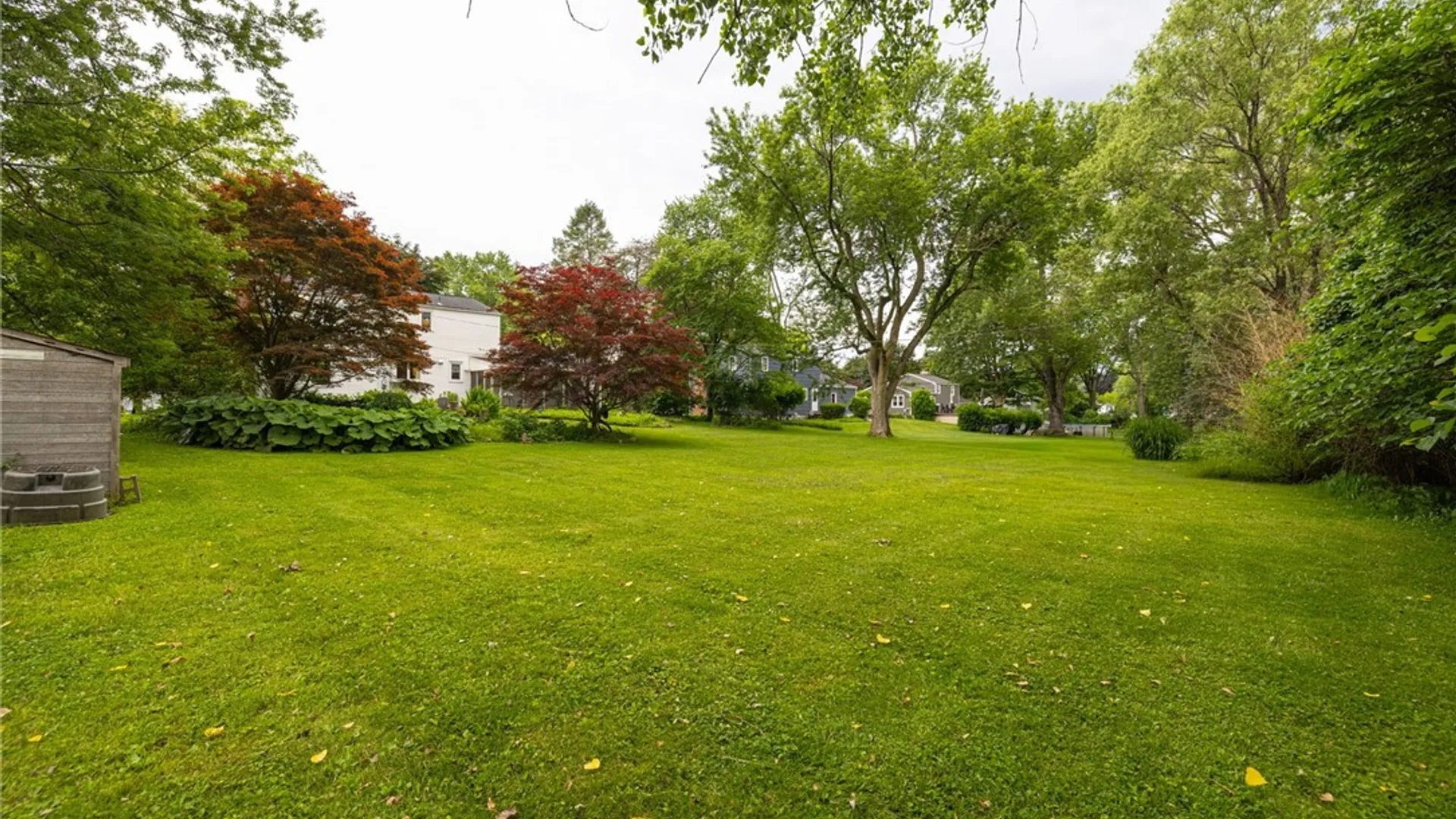 Property at 11 Colonial Drive, Penfield, NY 14526 8