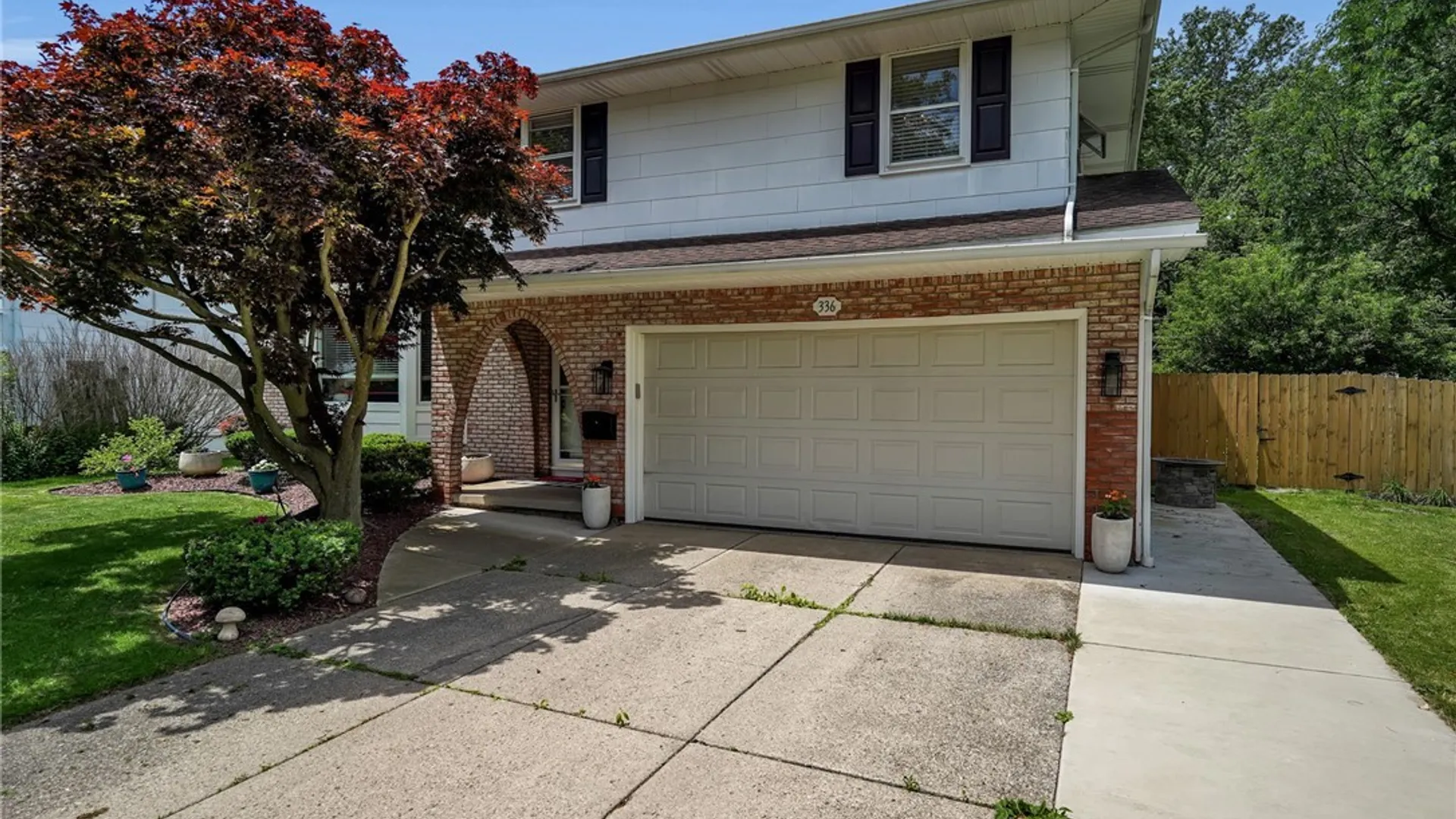 Property at 336 Seabrook Drive, Amherst, NY 14221 2