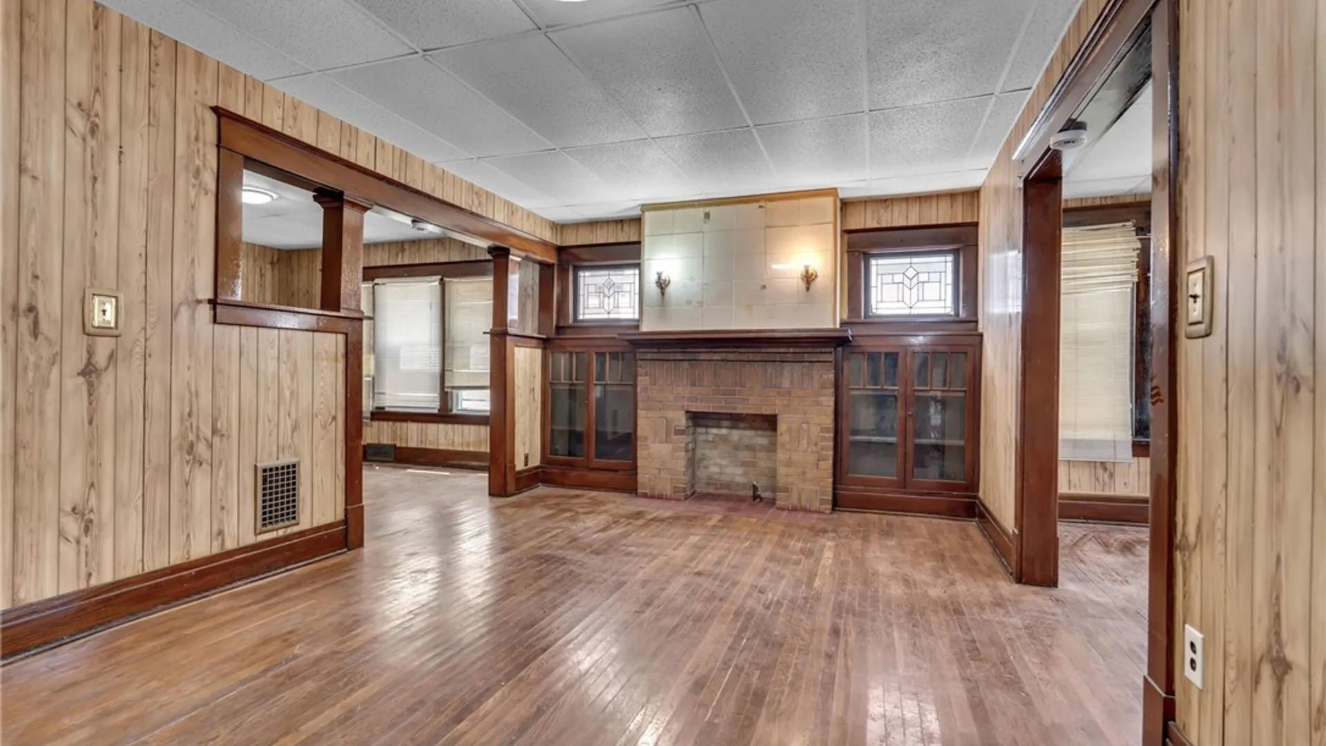 Property at 311 Northland Avenue, Buffalo, NY 14208 6