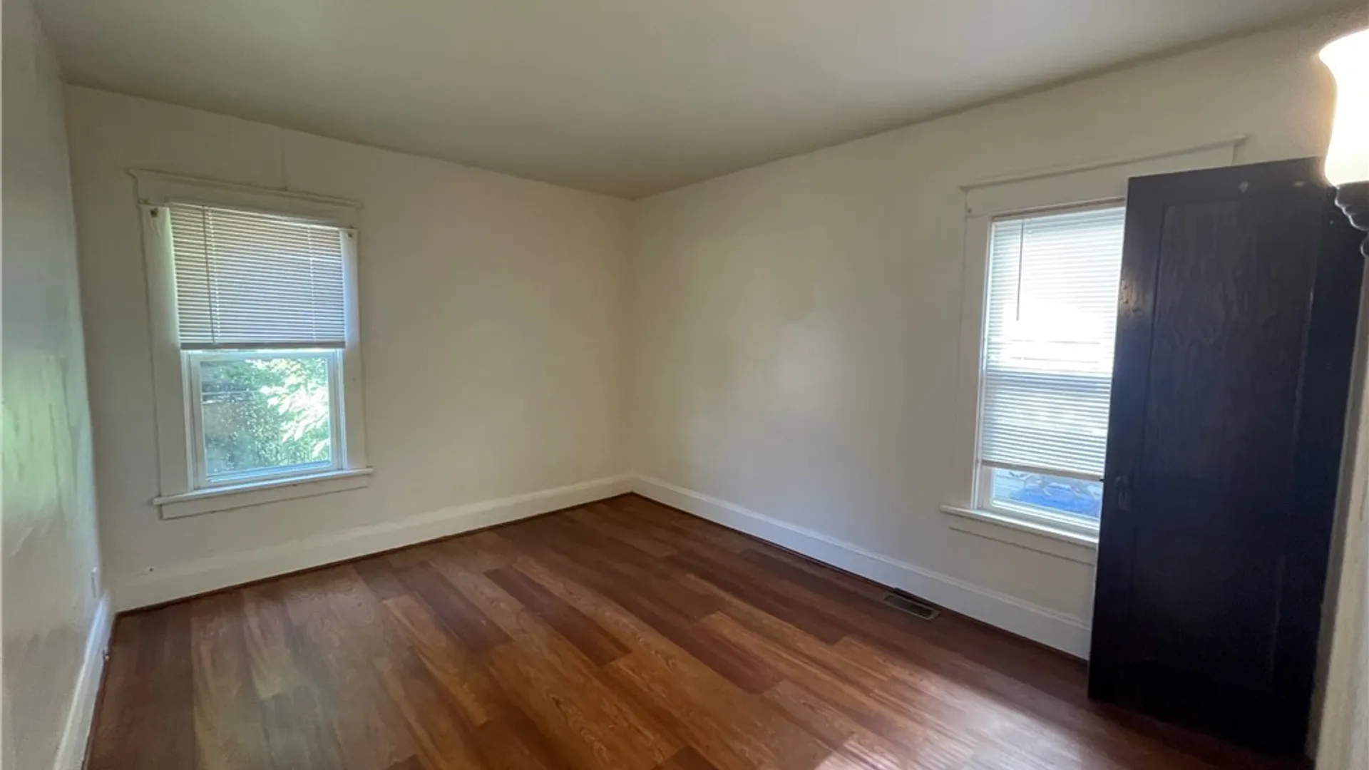 Property at 422 Moselle Street, Buffalo, NY 14215 5