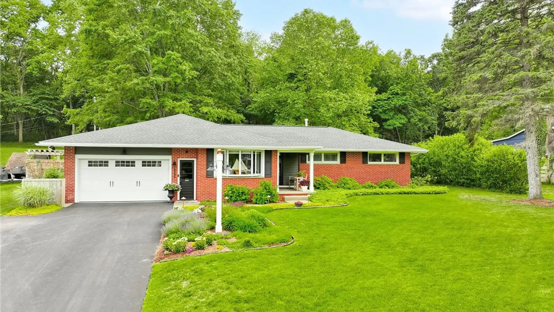 Property at 175 Longview Drive, Webster, NY 14580 3