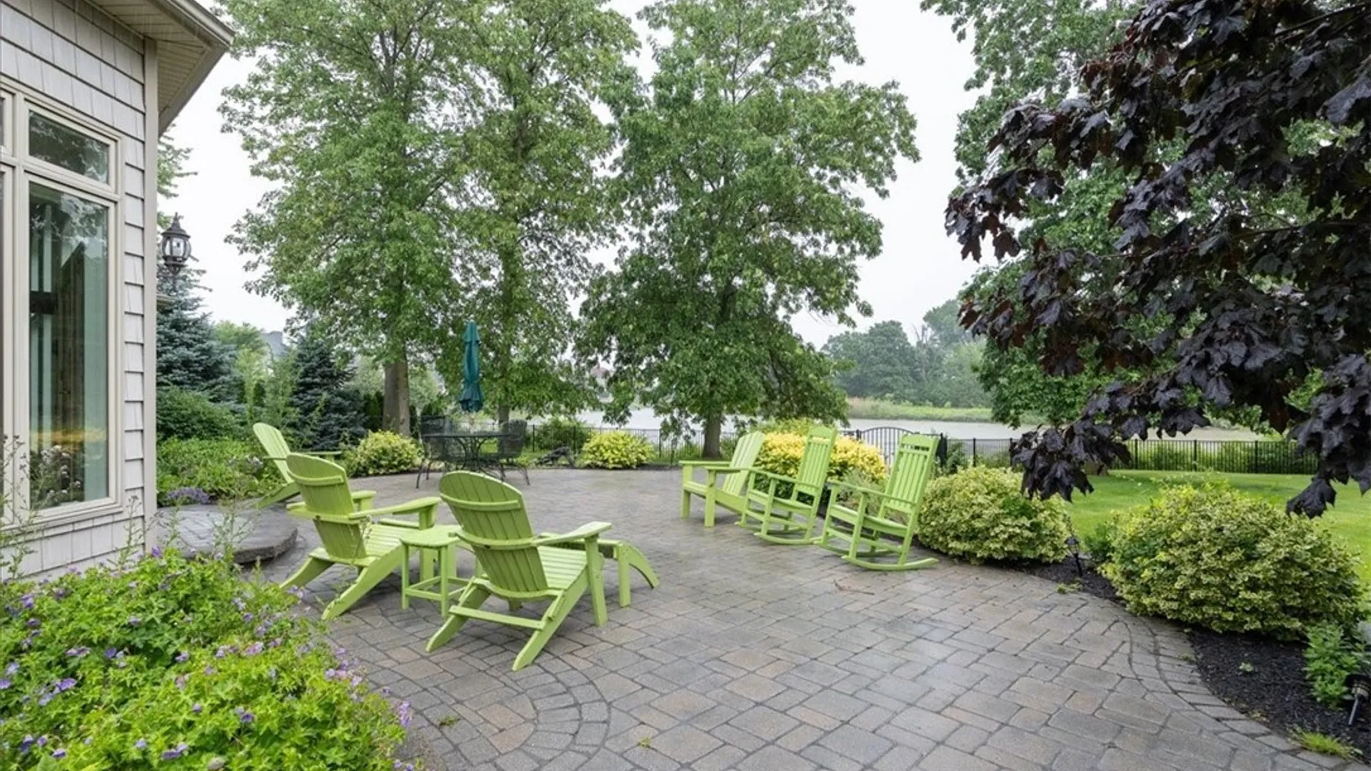 Property at 187 S Rockingham, Amherst, NY 14228 27