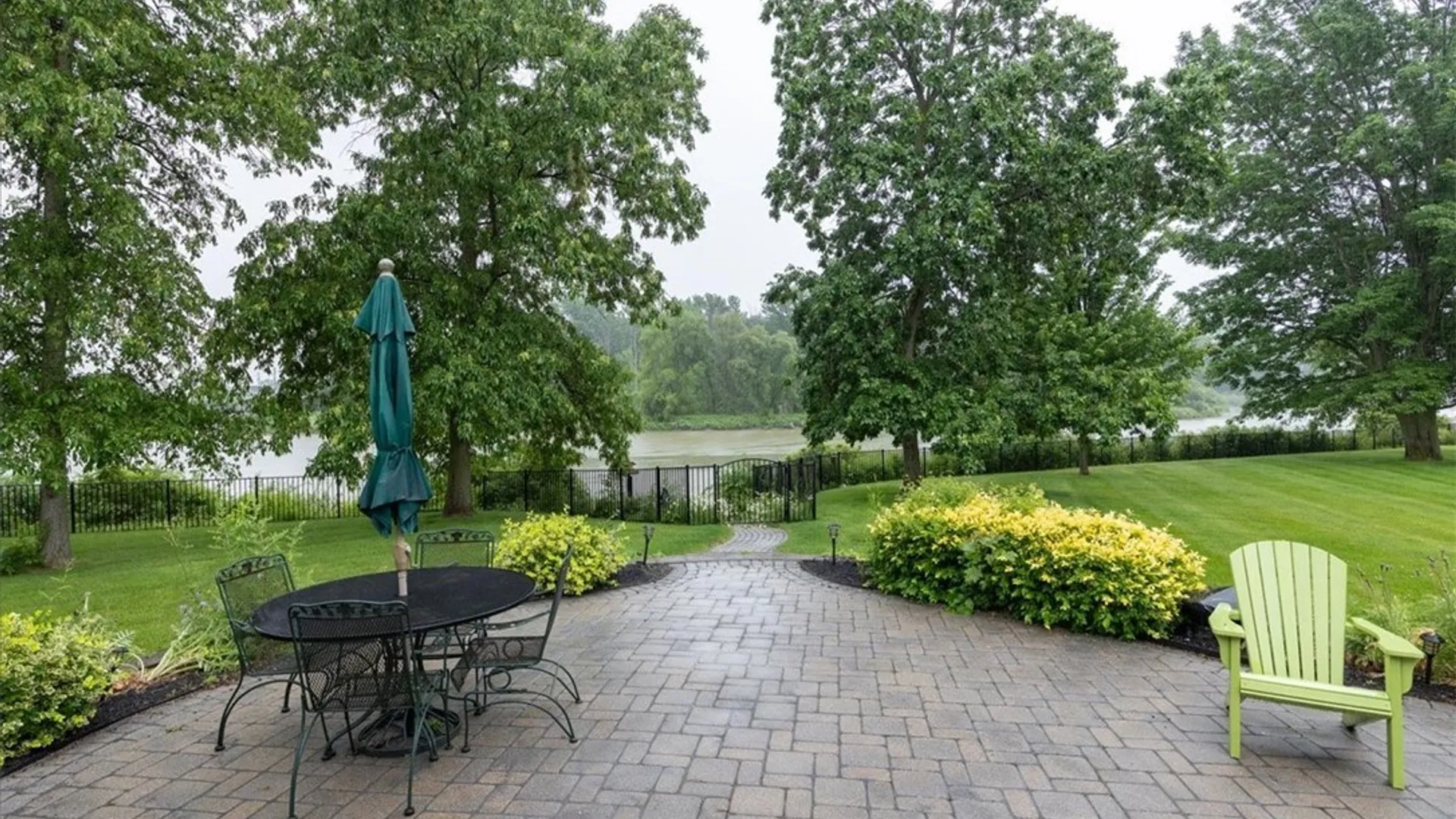 Property at 187 S Rockingham, Amherst, NY 14228 28