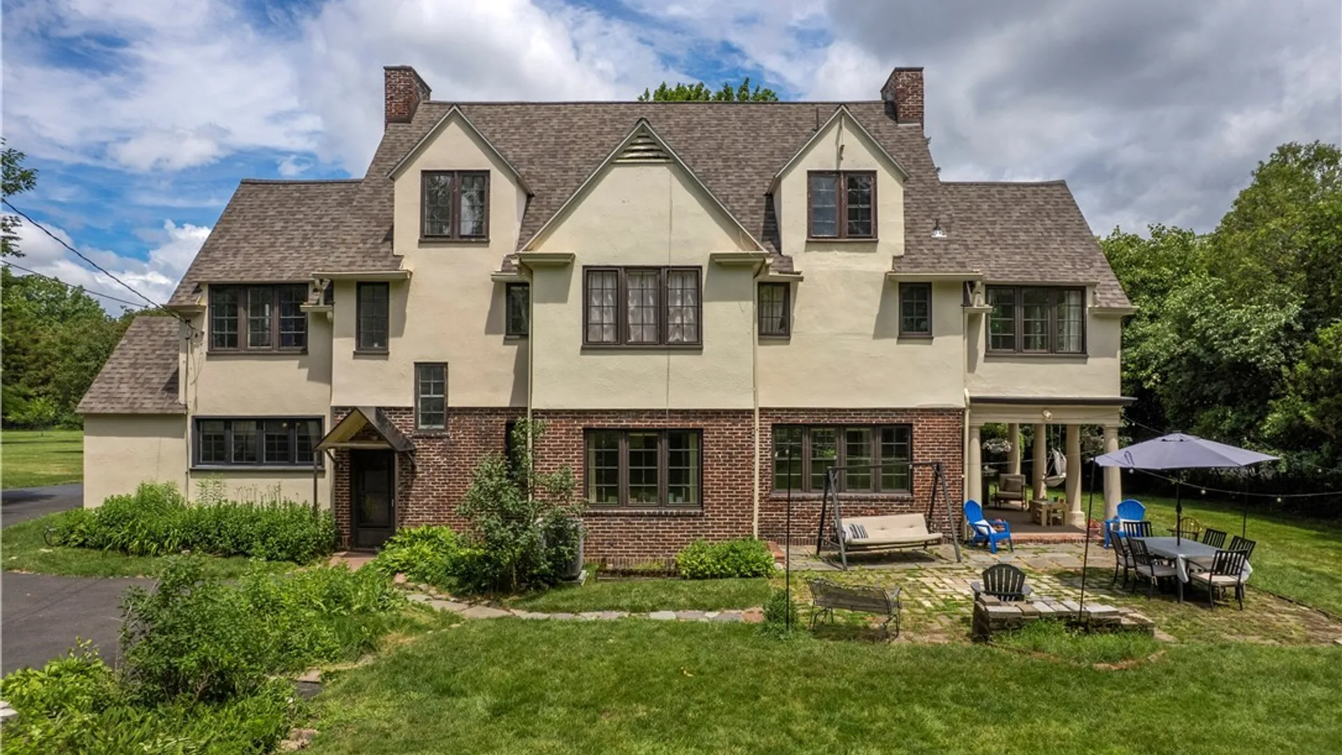 Property at 1108 Parkway, Utica, NY 13501 6