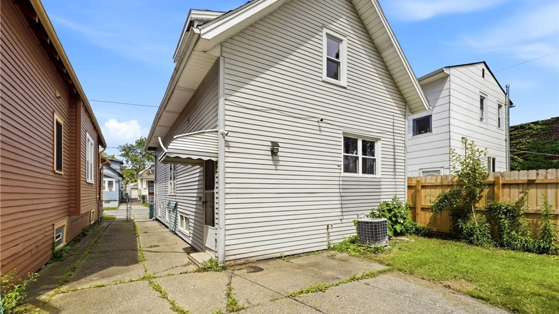 Property at 261 Hagen Street, Buffalo, NY 14215 32