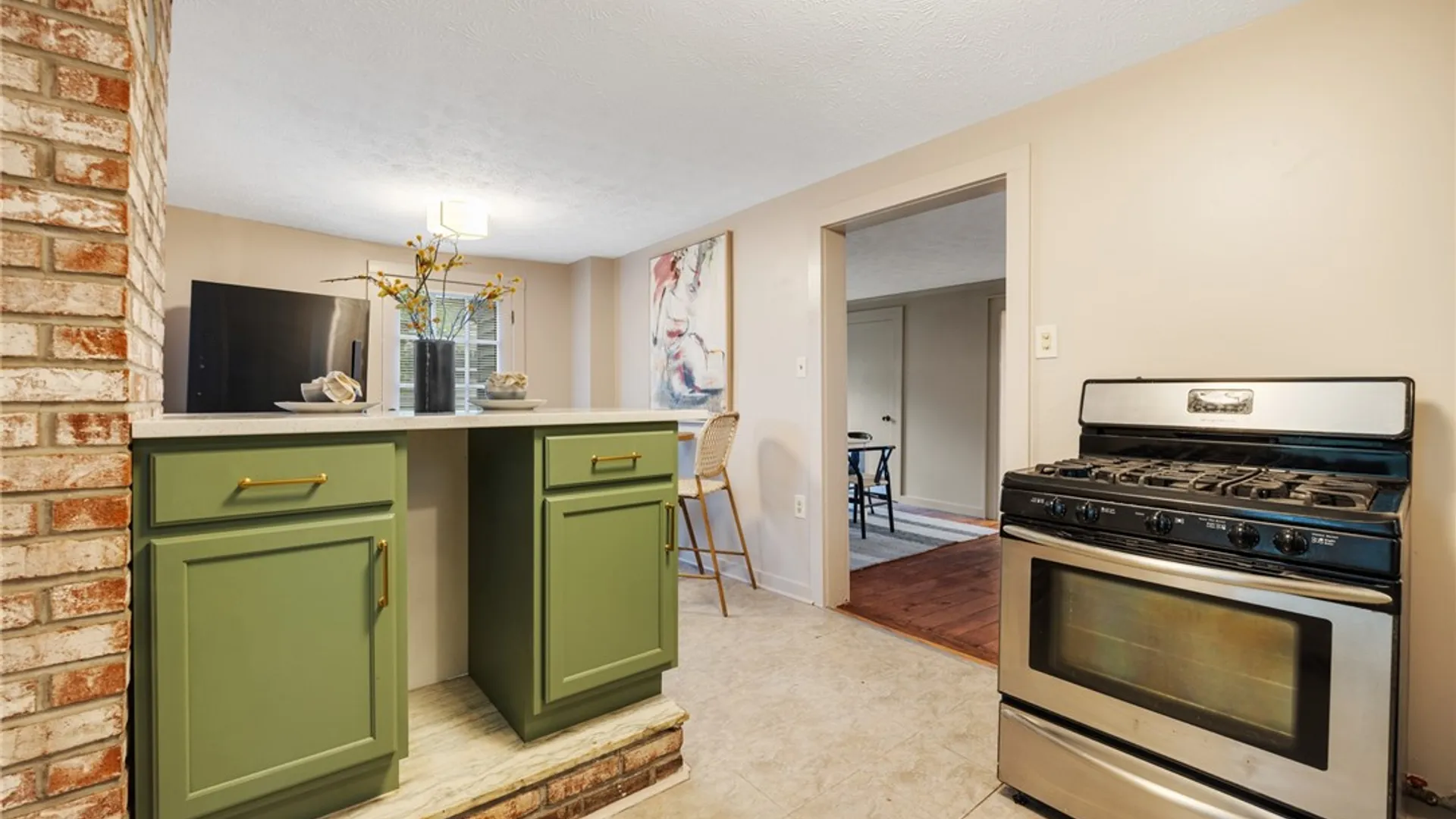 Property at 96 Richmond Street, Rochester, NY 14607 18