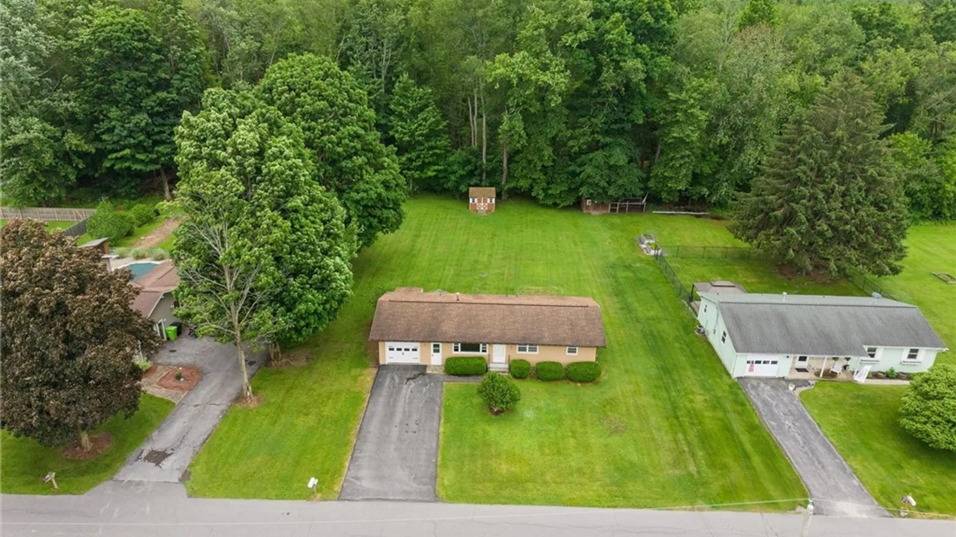 Property at 222 Schepps Lane, Manlius, NY 13082 35