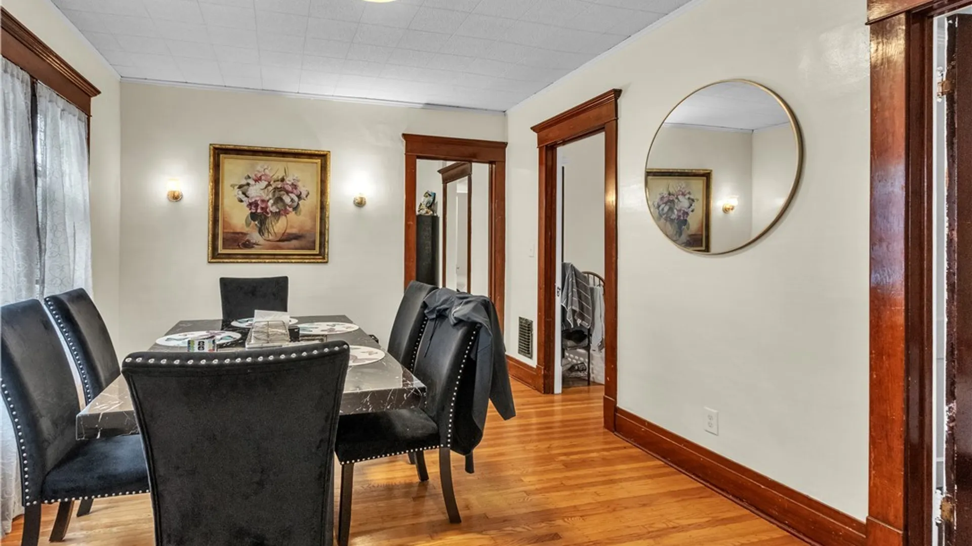 Property at 230 N Park Avenue, Buffalo, NY 14216 11
