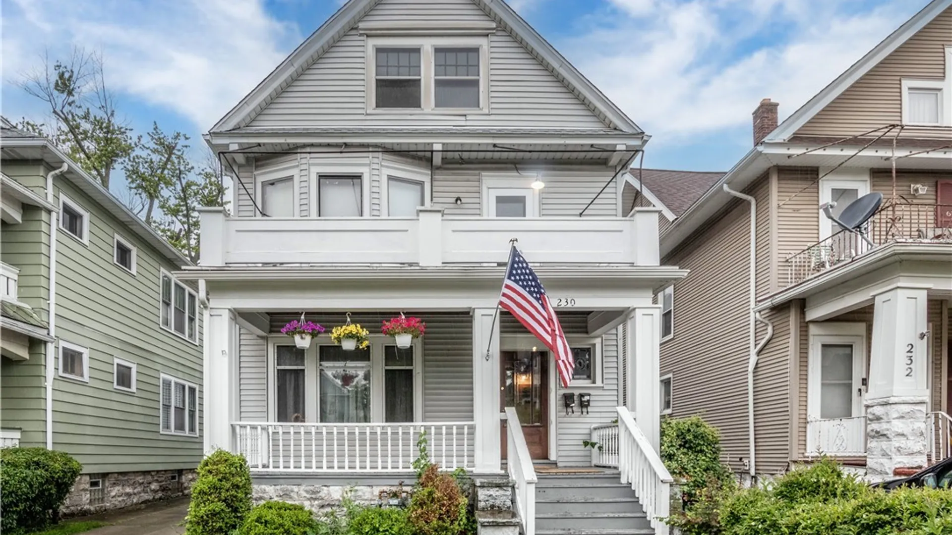 Property at 230 N Park Avenue, Buffalo, NY 14216 3