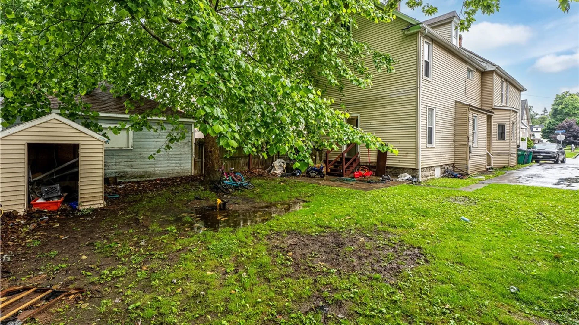 Property at 31 Wildwood Place, Buffalo, NY 14210 5