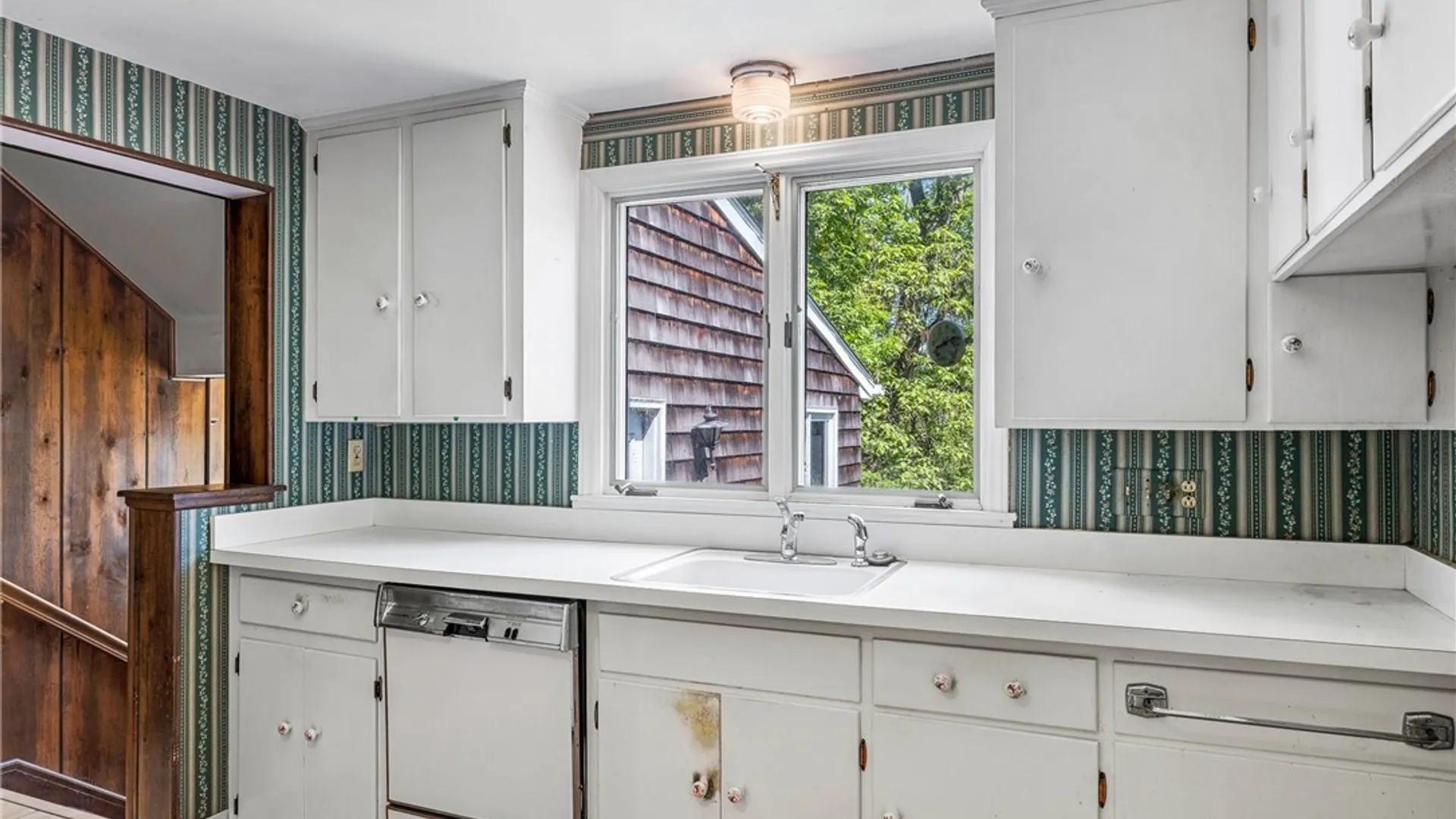 Property at 45 Lehn Springs Drive, Amherst, NY 14221 12
