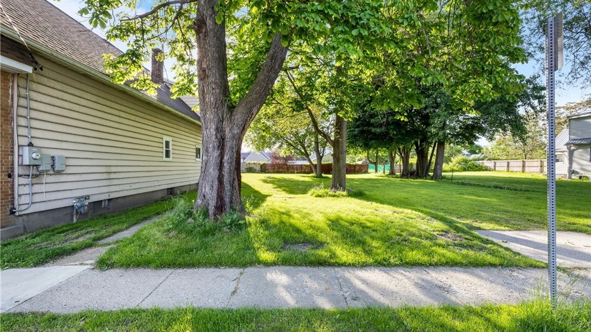 Property at 192 Baitz Avenue, Buffalo, NY 14206 6