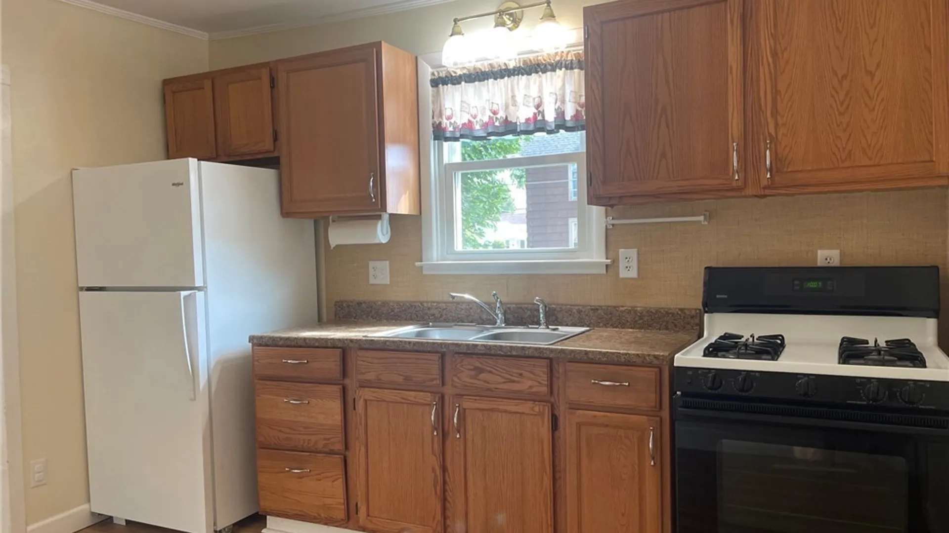 Property at 401 Stone Street, Oneida, NY 13421 13