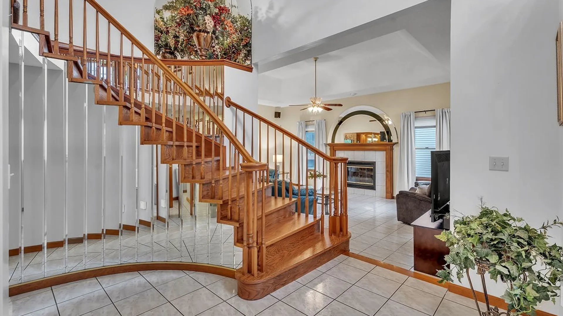 Property at 52 Tomahawk, Lancaster, NY 14086 13