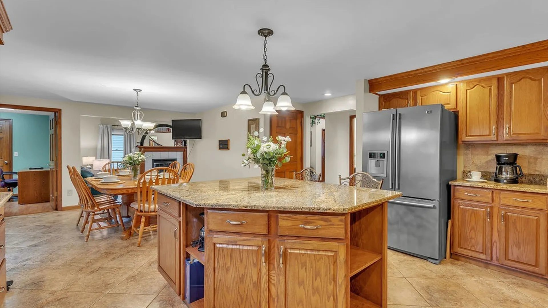 Property at 52 Tomahawk, Lancaster, NY 14086 21