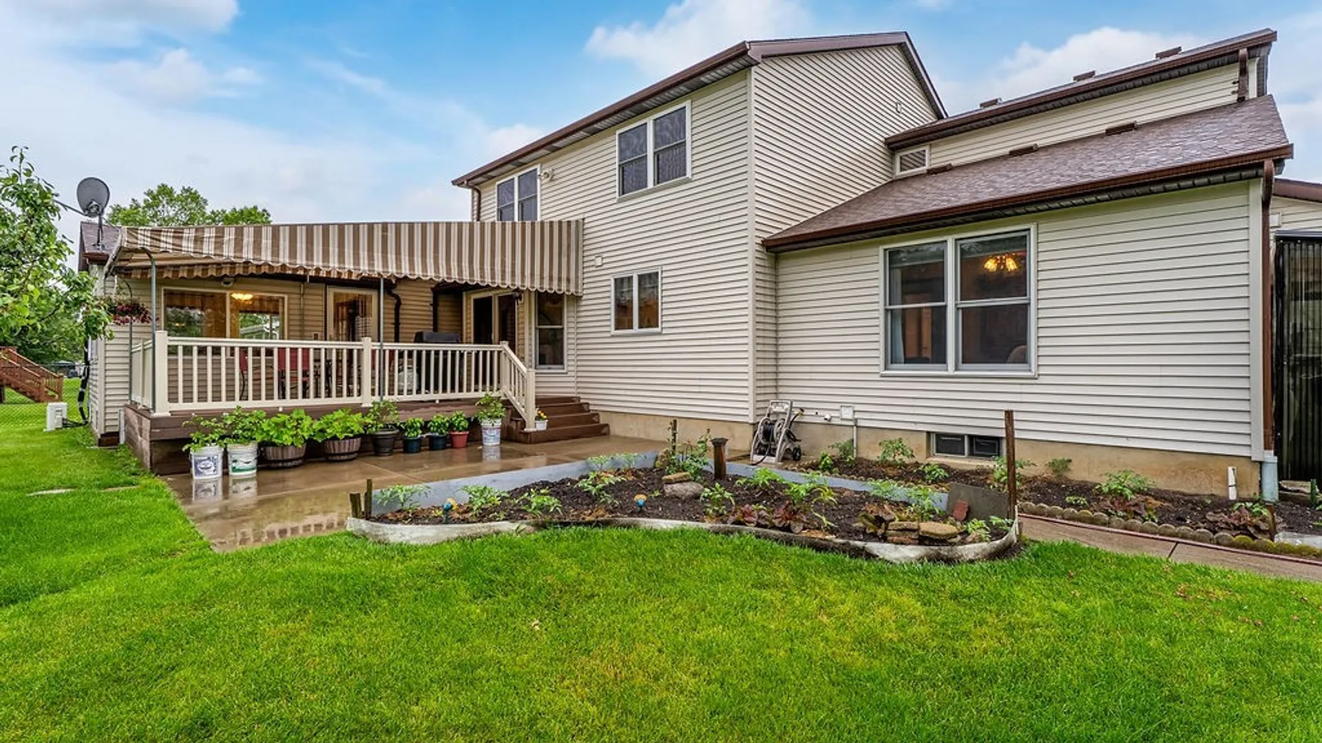 Property at 52 Tomahawk, Lancaster, NY 14086 5